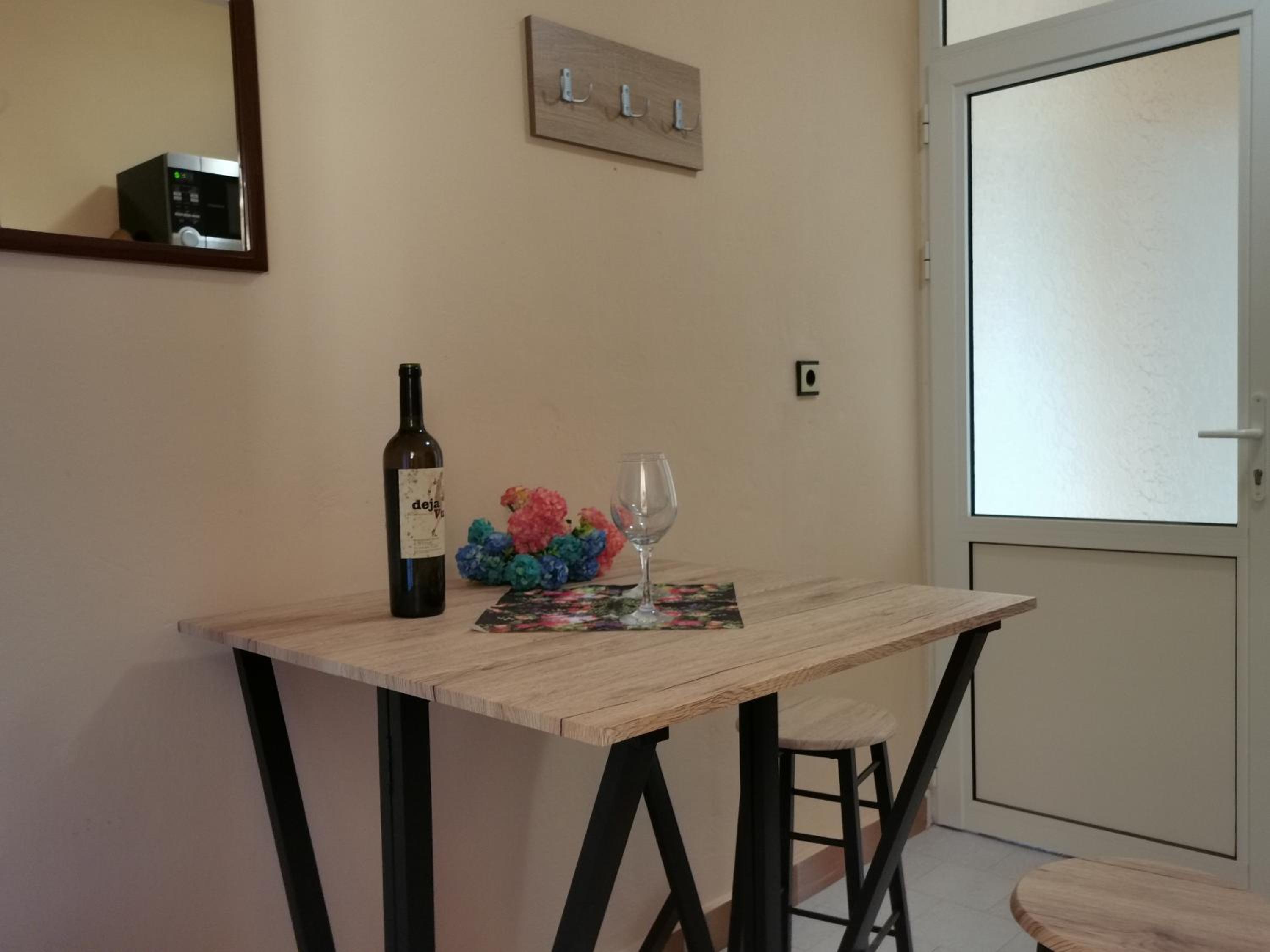 Guest House 51