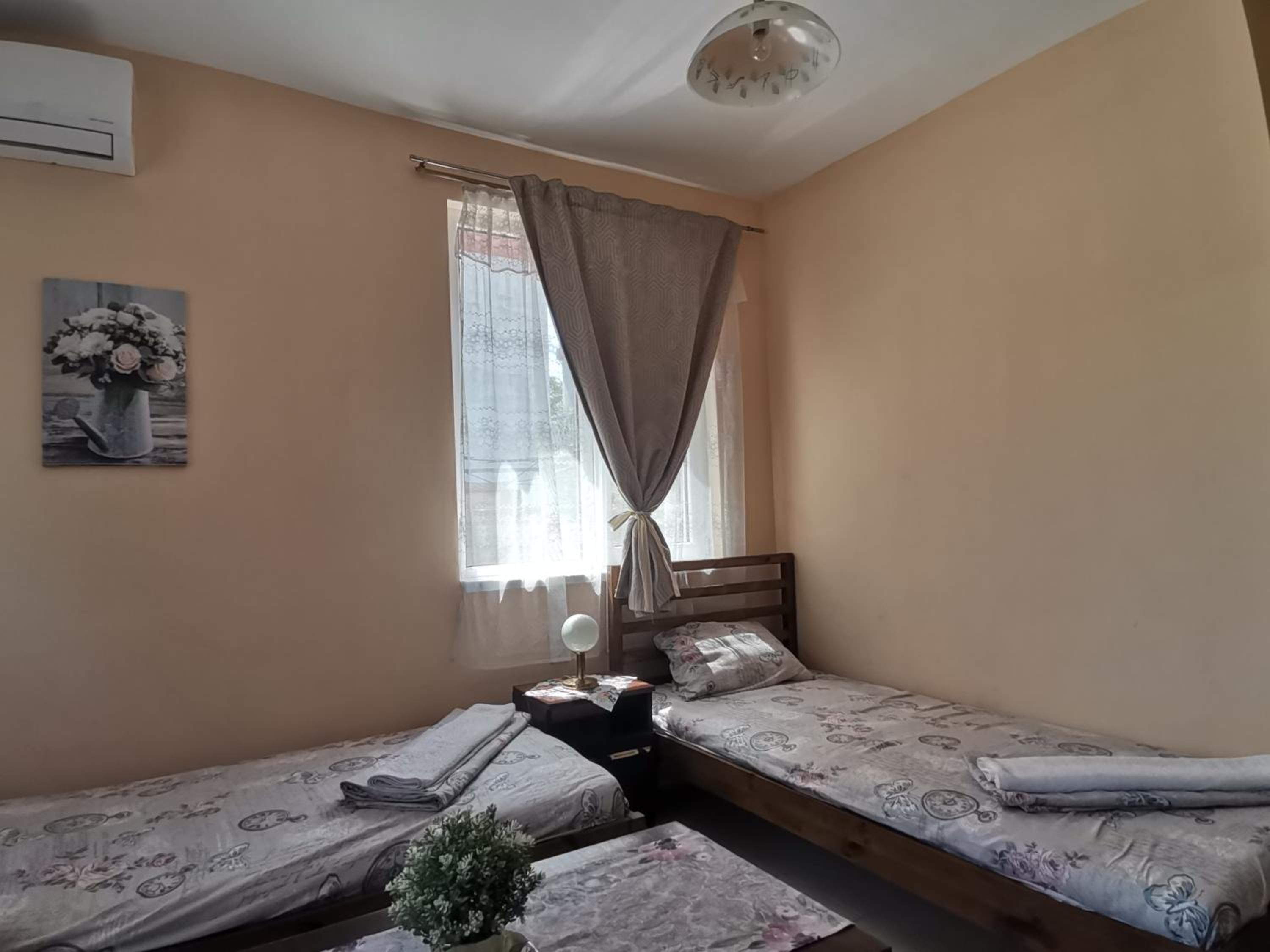Guest House 51