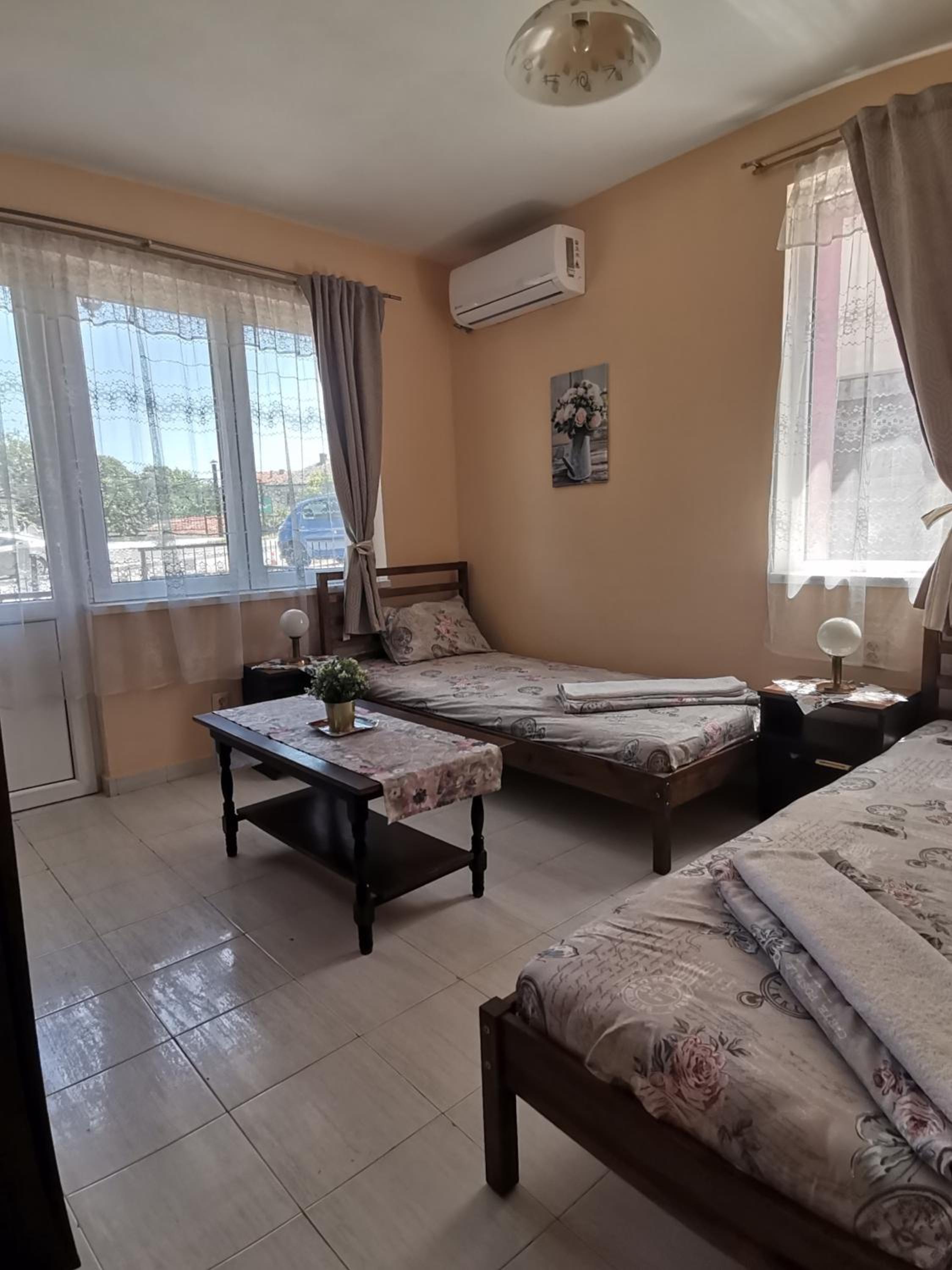 Guest House 51