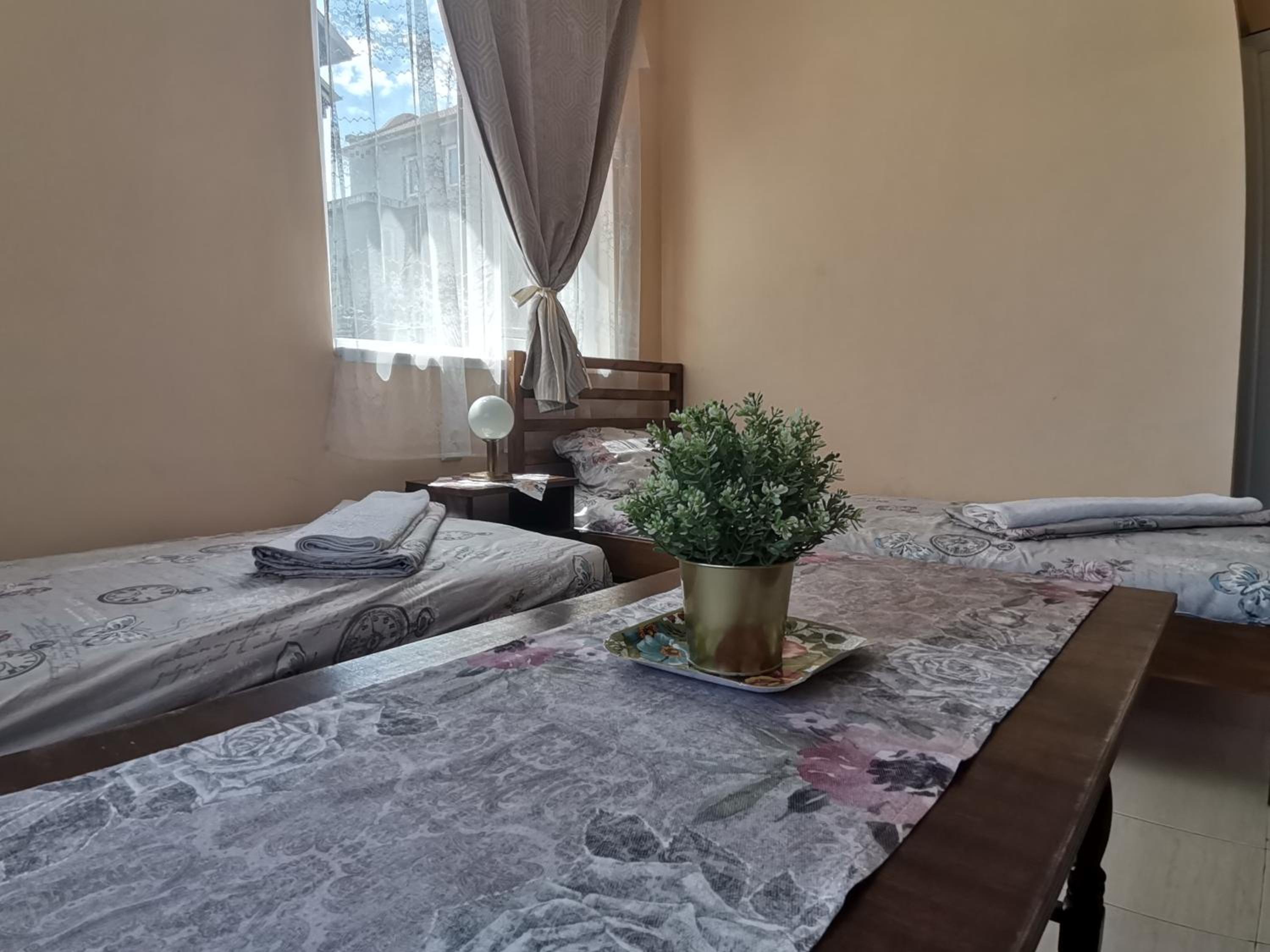 Guest House 51