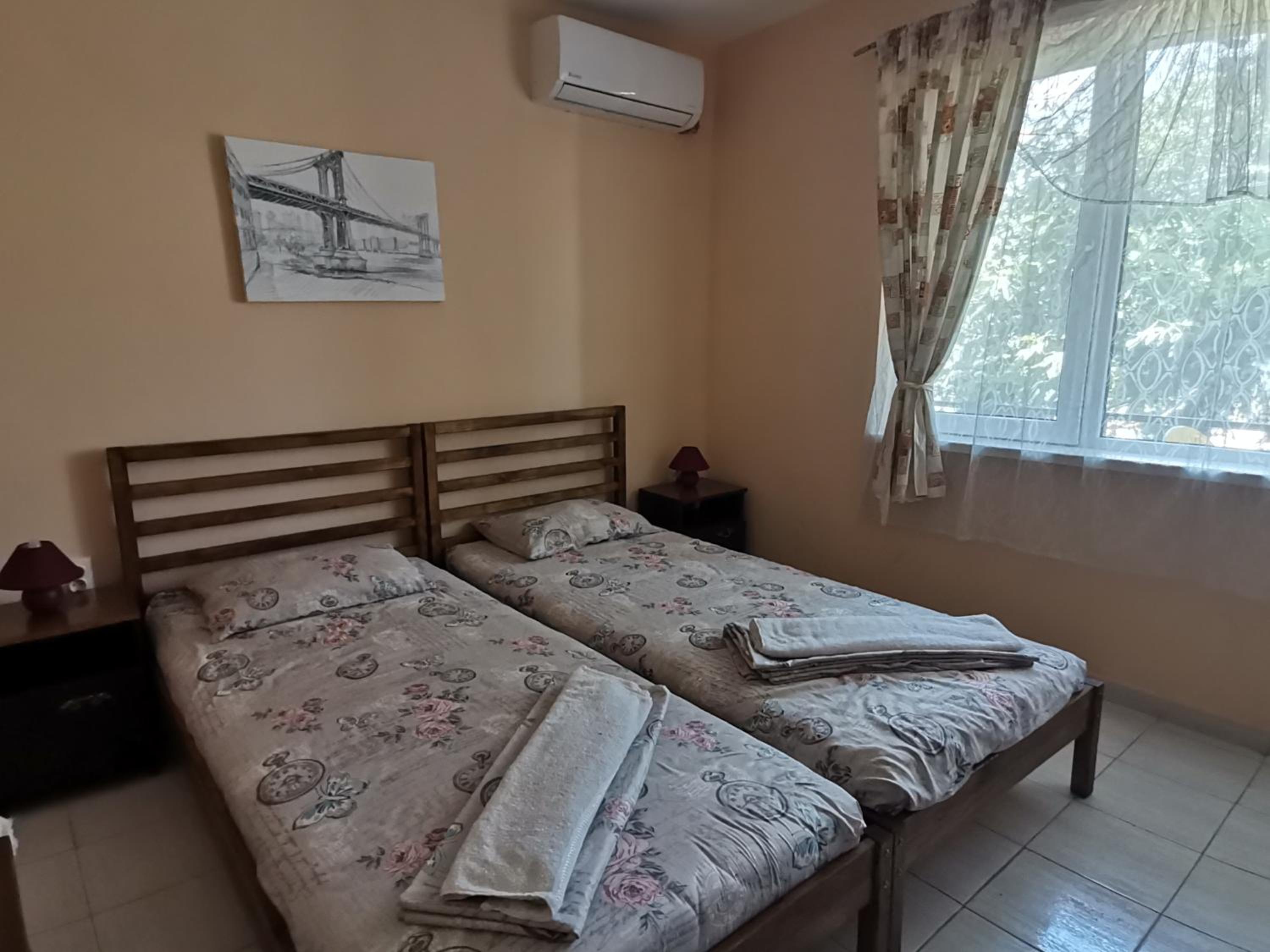Guest House 51