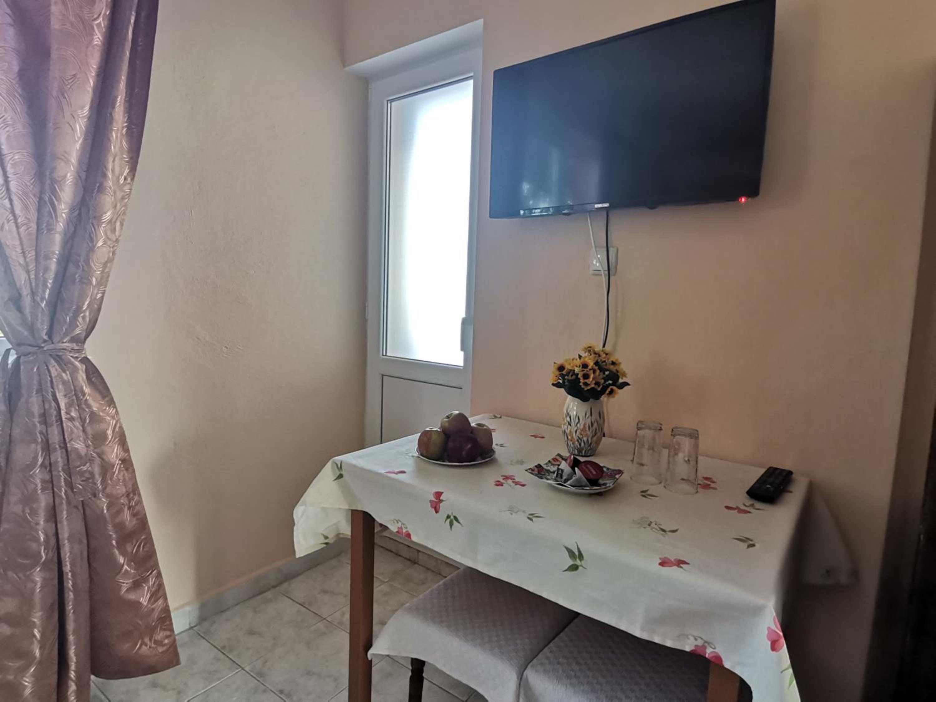 Guest House 51