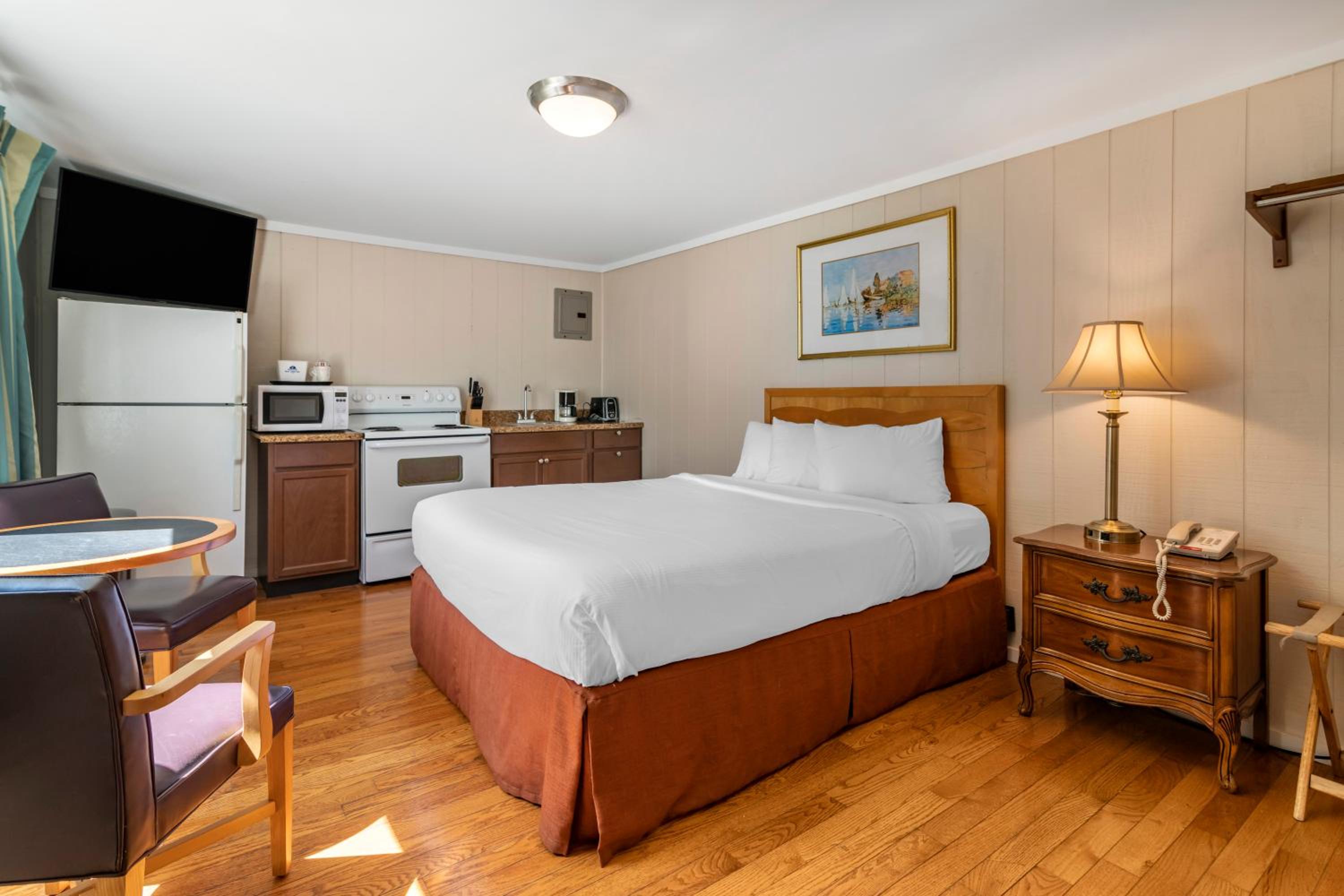 Anchor Inn and Cottages Wells-Ogunquit