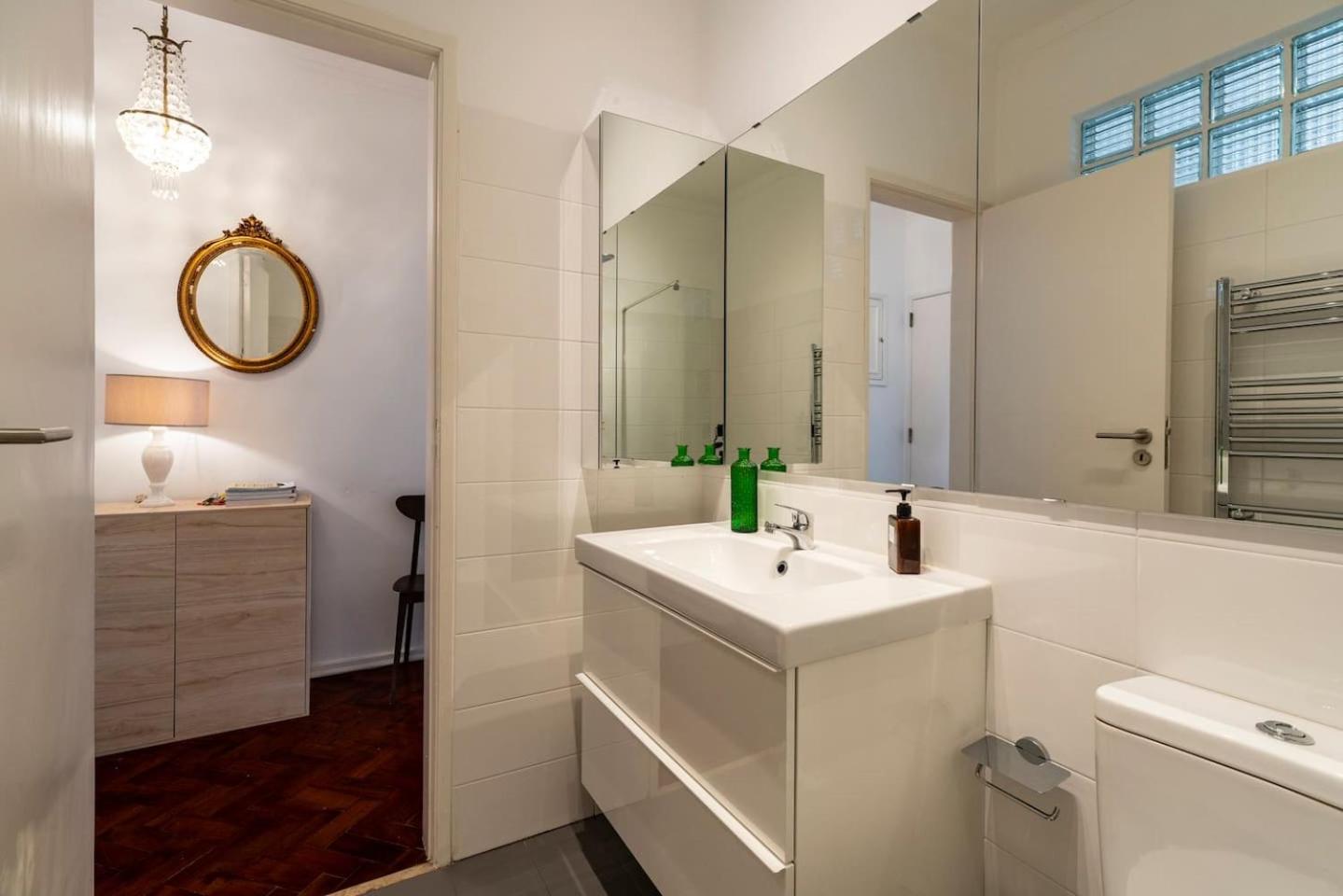 Claude Homes Lisbon Rato