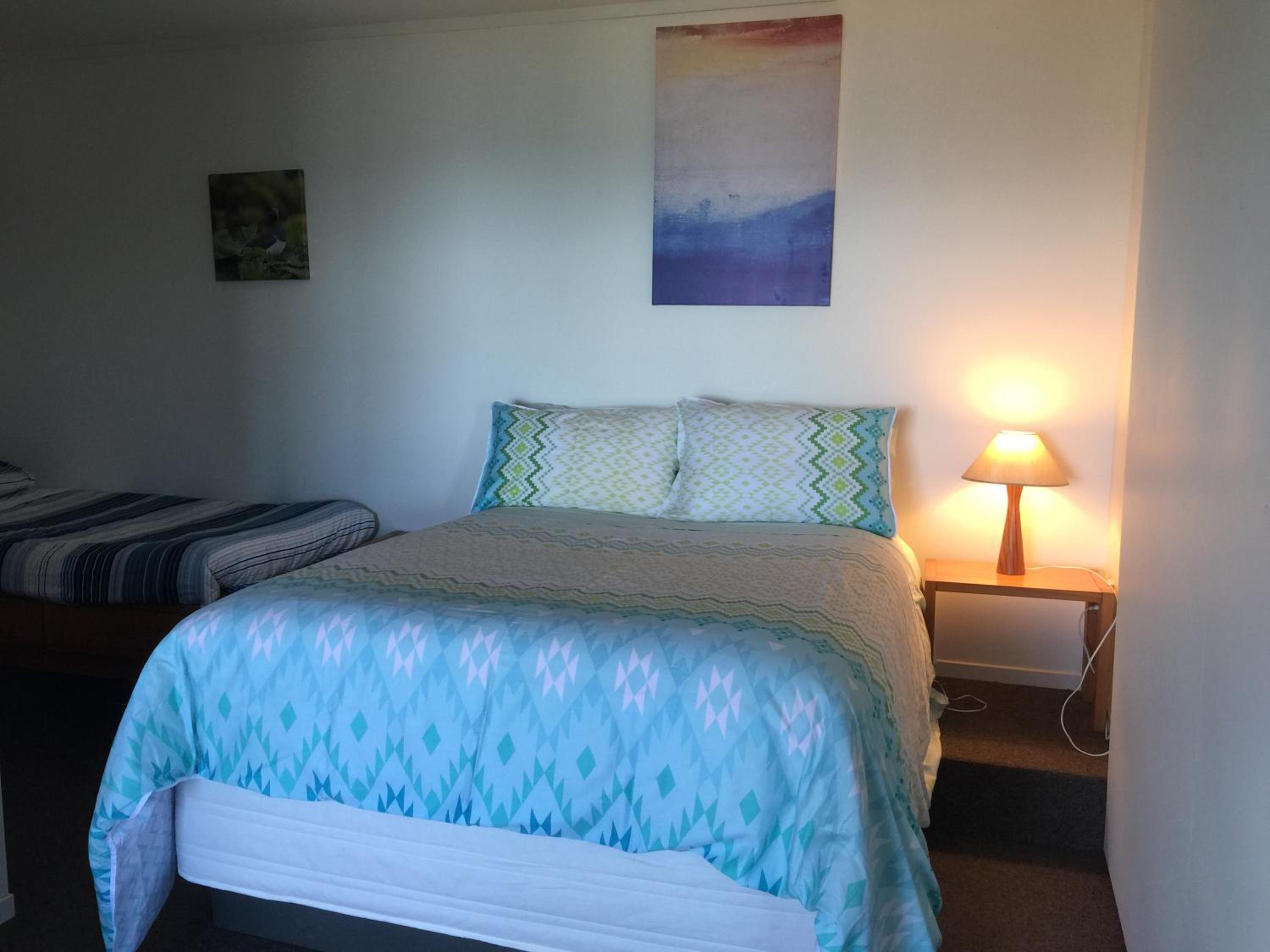 Pretty on Paku, Tairua - Cottage view 2