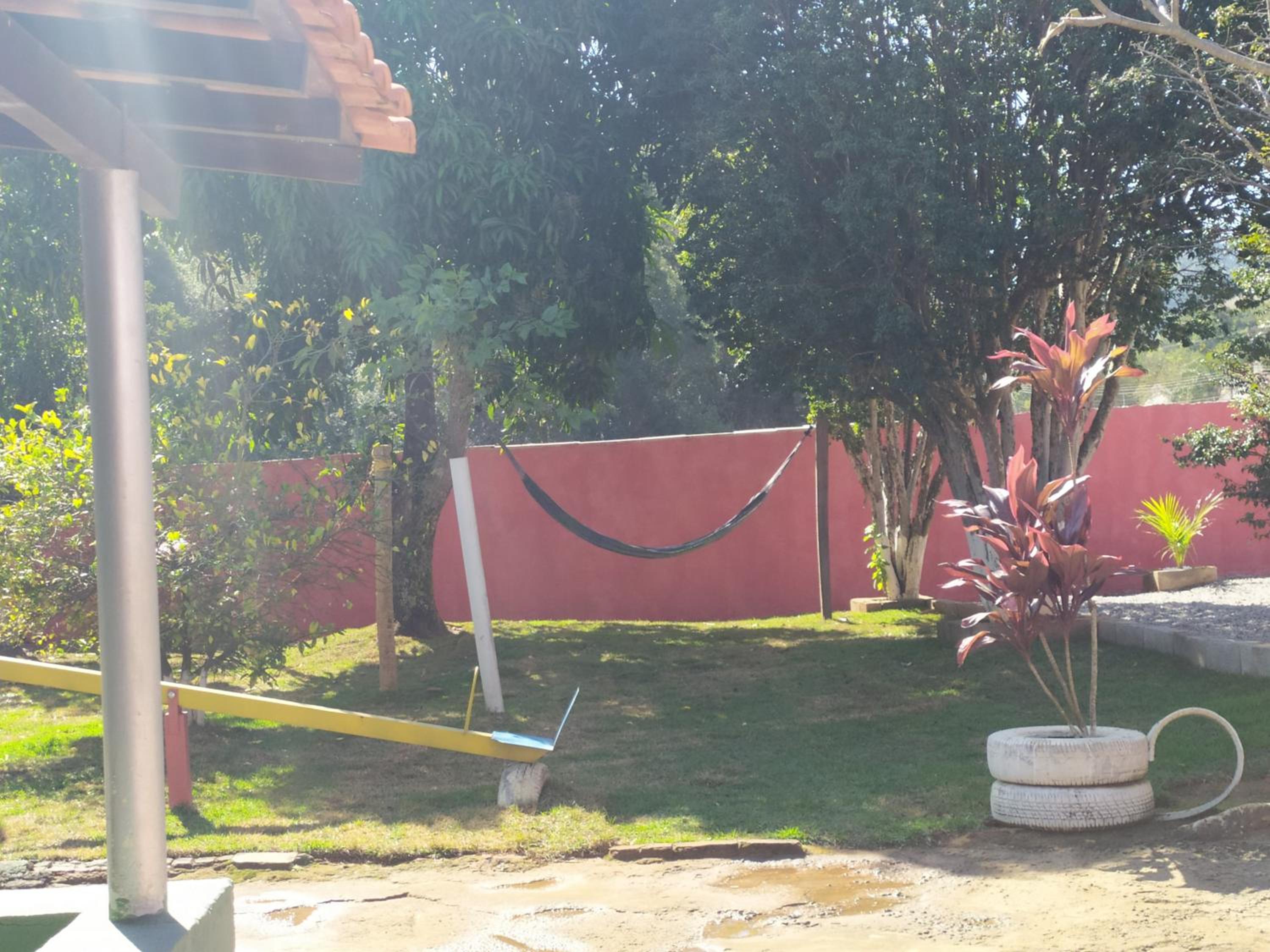 Chácara com piscina área de lazer completa estilo rústico em Socorro