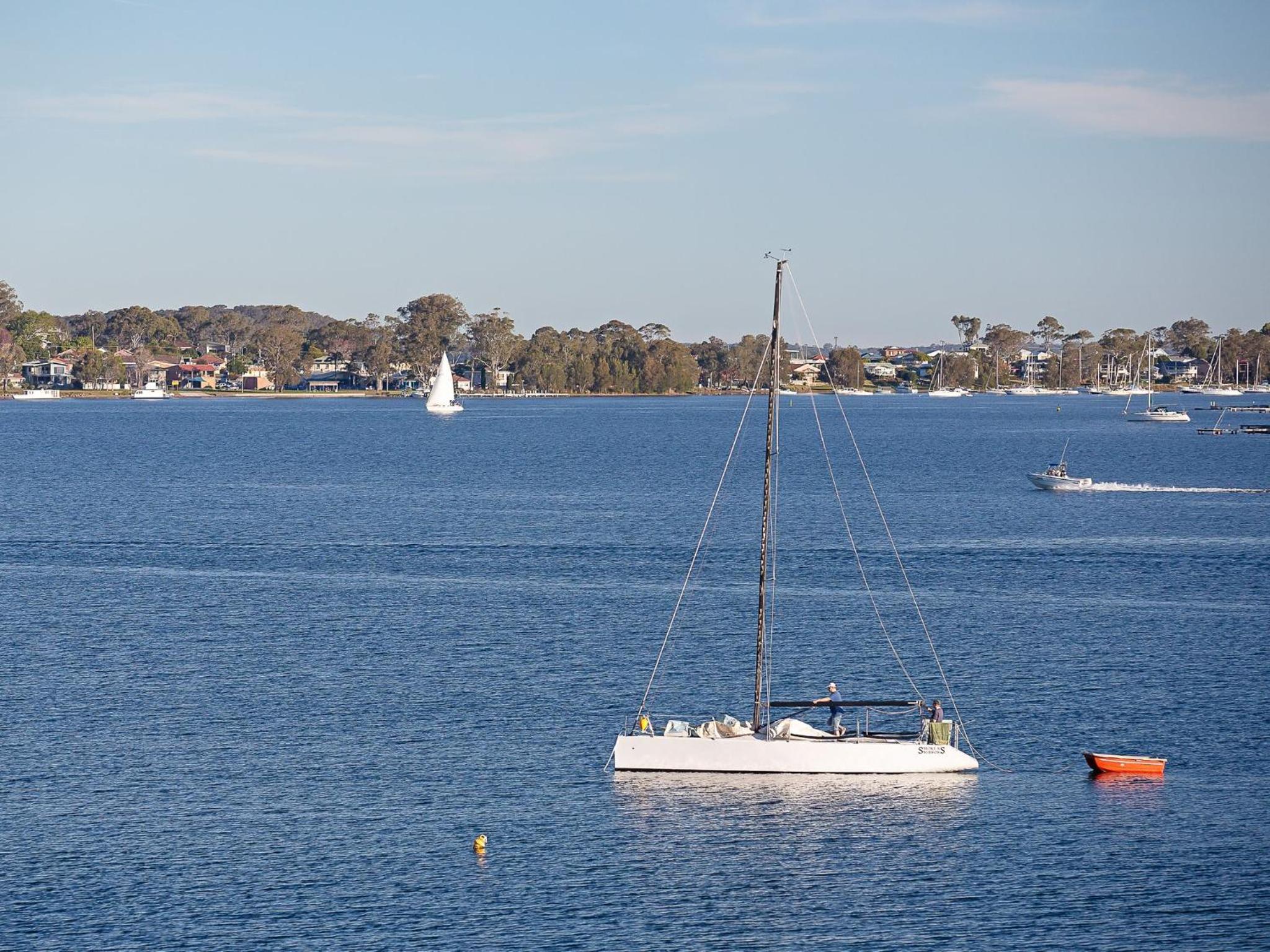 Absolute Waterfront Lakehouse Fishing Point Waterfront Pool Jetty