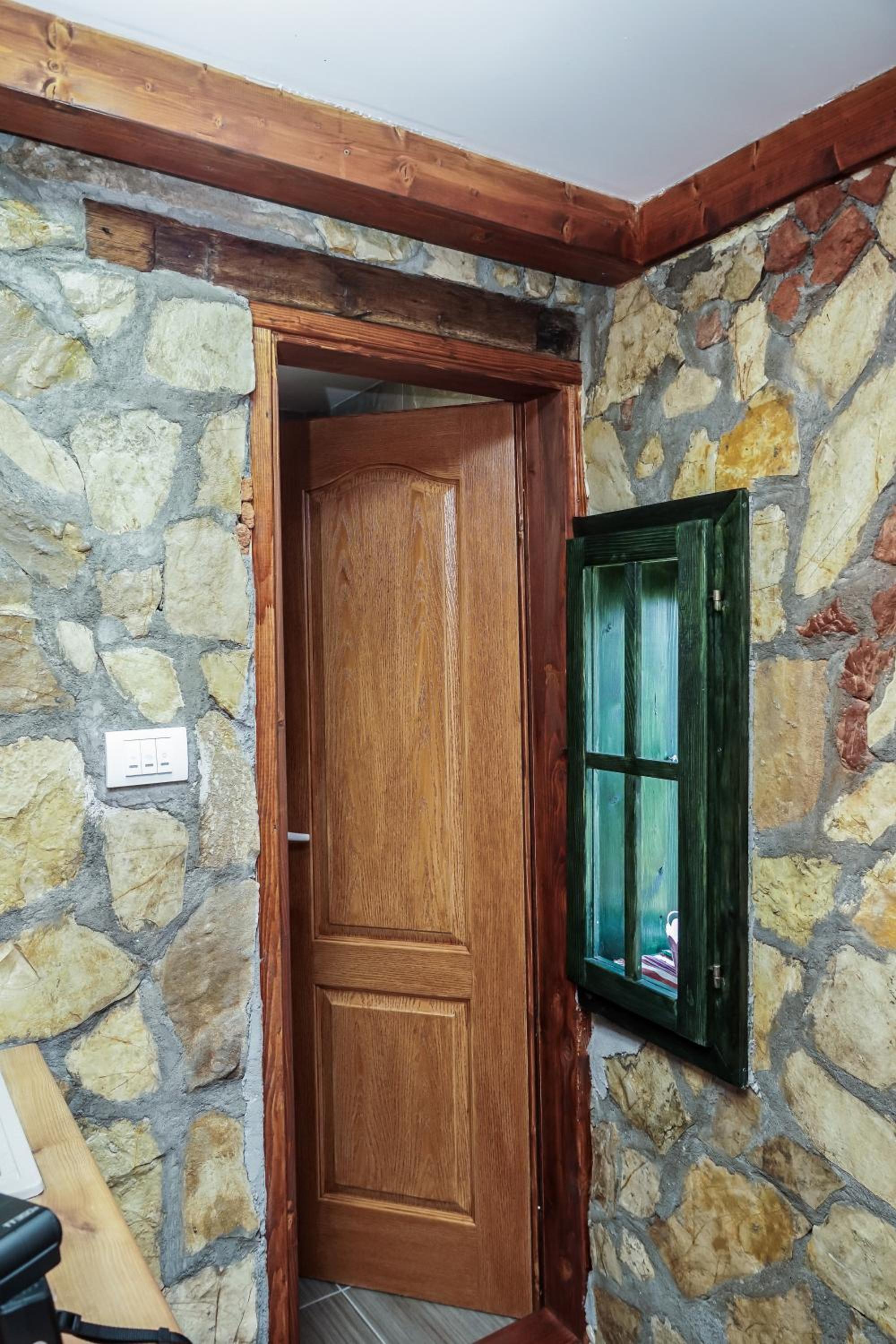 Photo 31