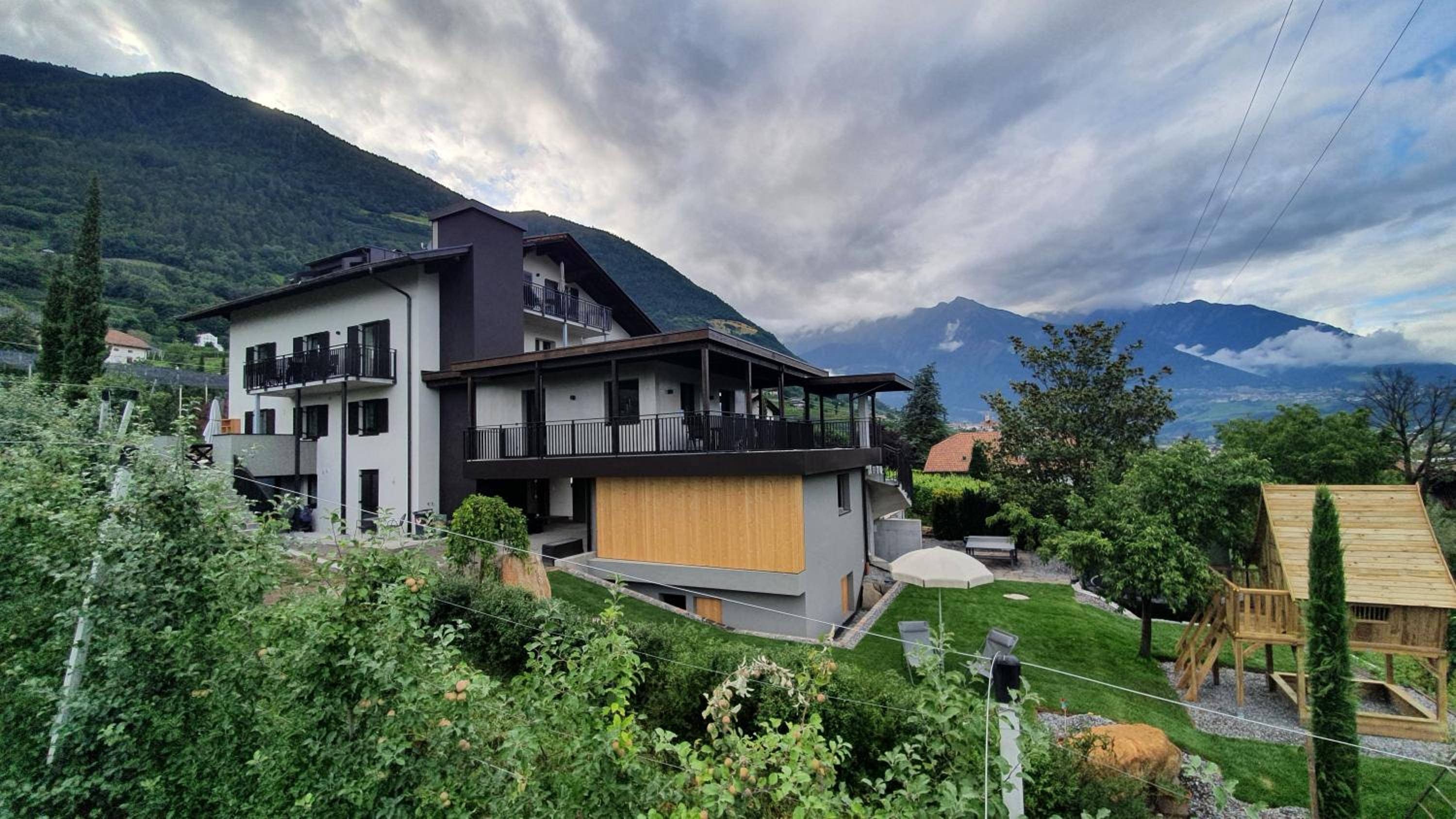 Haus Sonnegg view 4