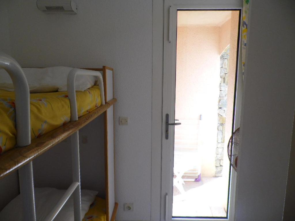 Photo 32