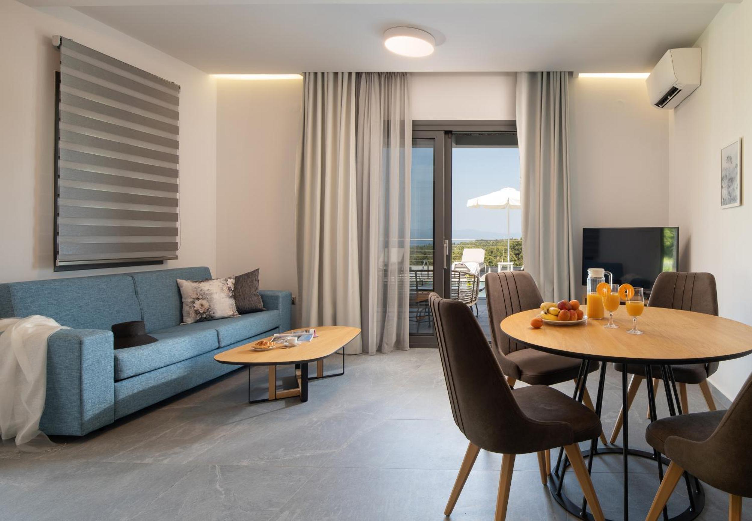 Terra Olivia Luxury Villas and Suites view 4