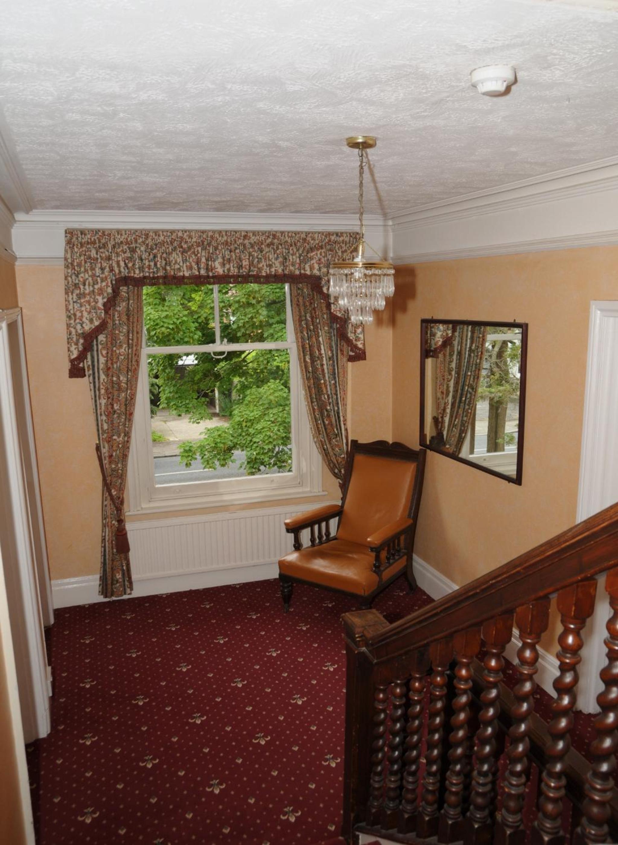 Wimblehurst Hotel