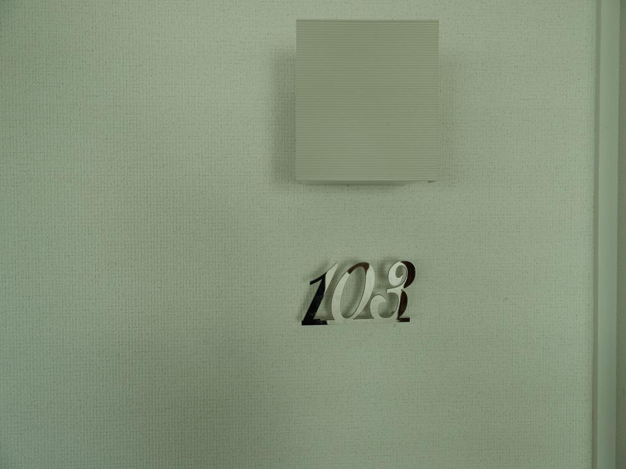 沖縄最高級最大 1250平方メートル 10 full Suite 大プール, 砂浜の傍,30ベッド155映画館