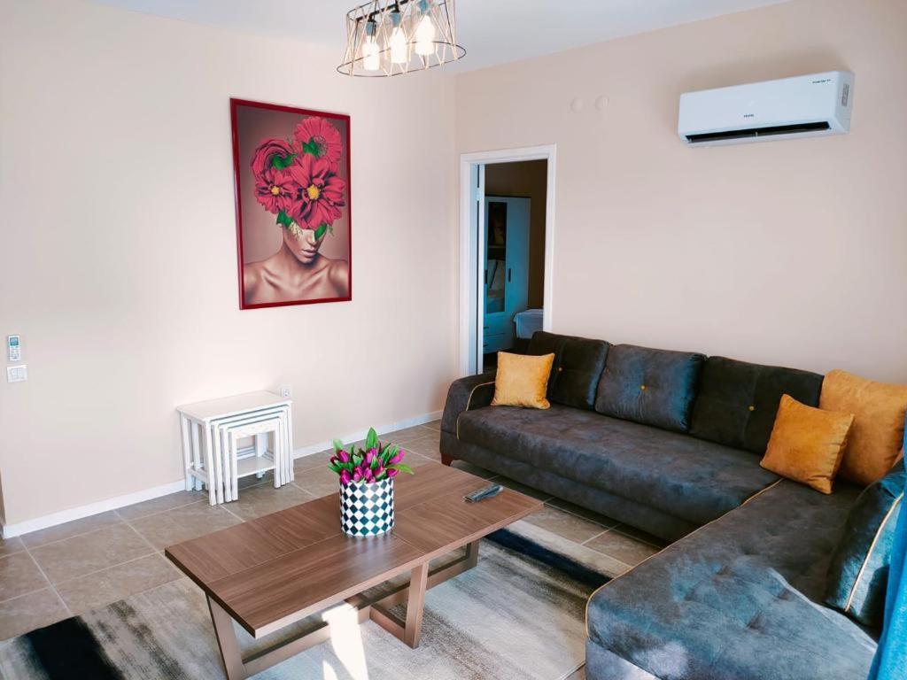 Lara Park Suites