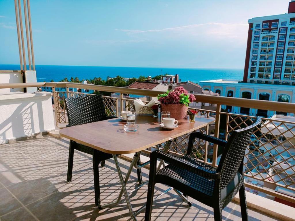 Lara Park Suites