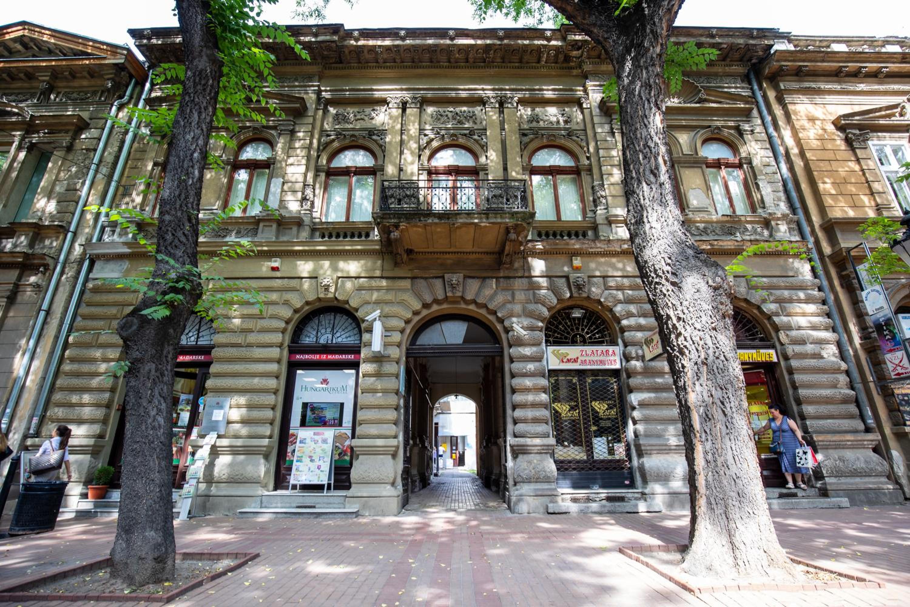 Apartments Borovo