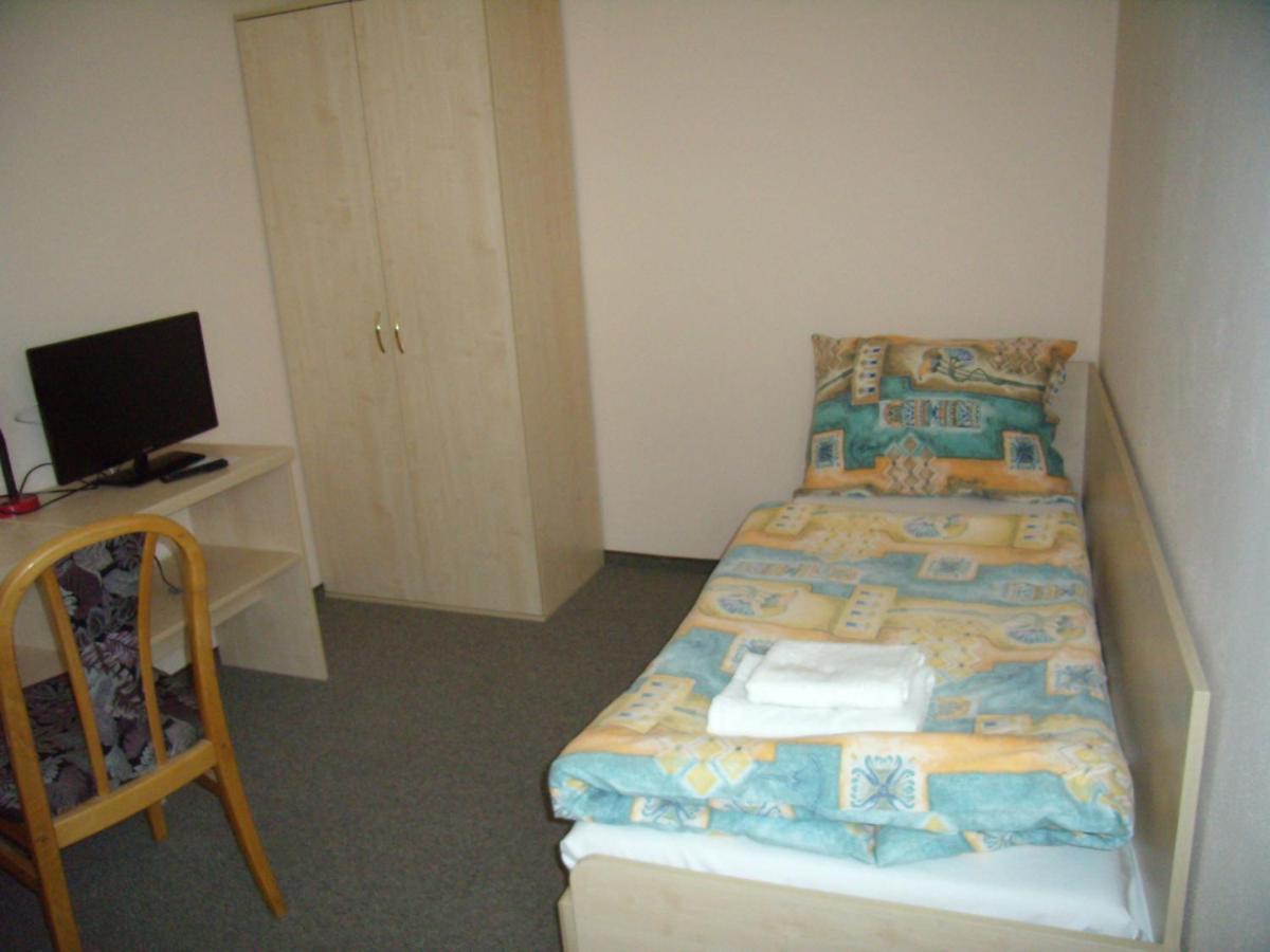 Photo 18