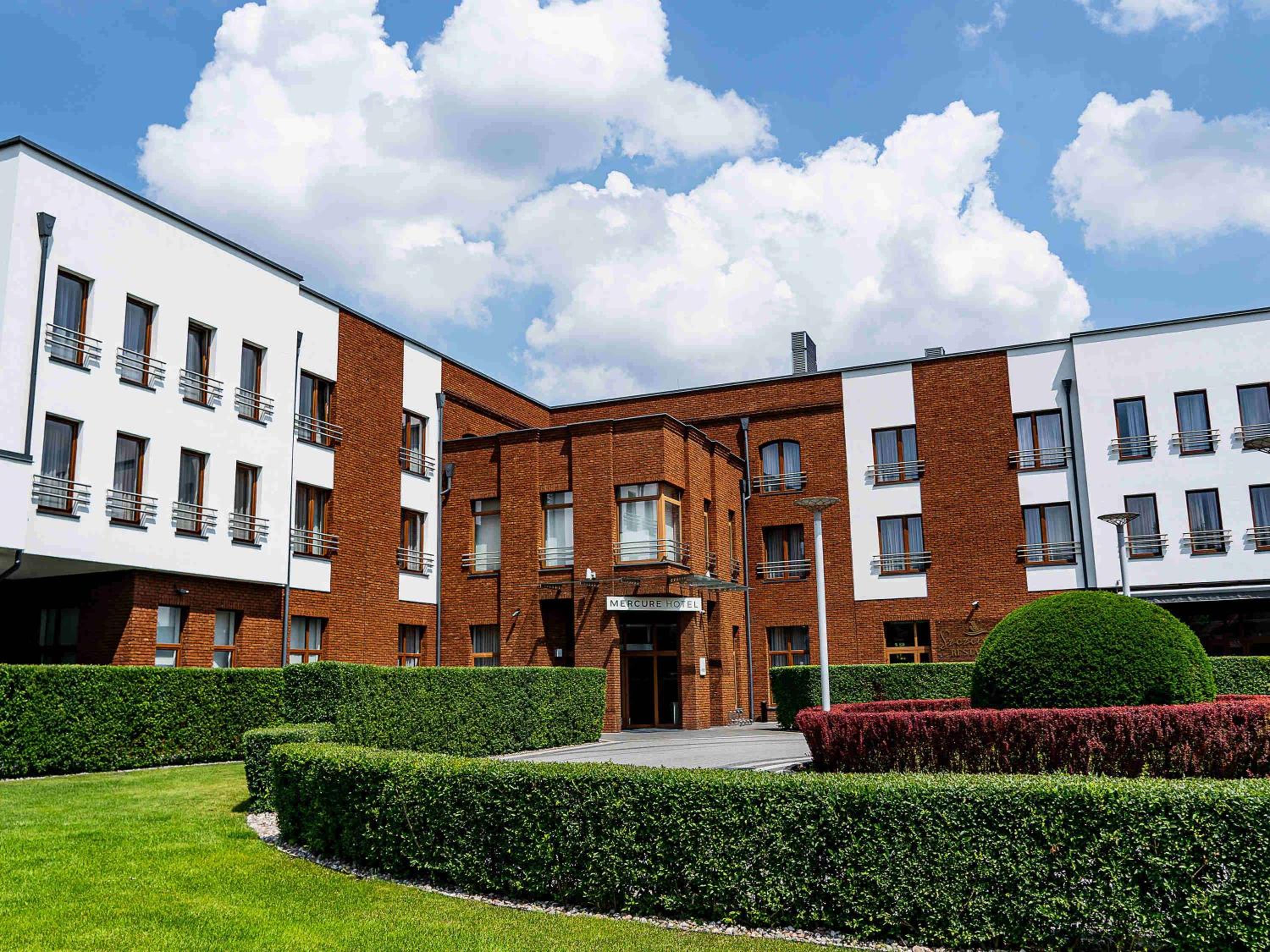 Hotel Mercure Wiazowna Brant