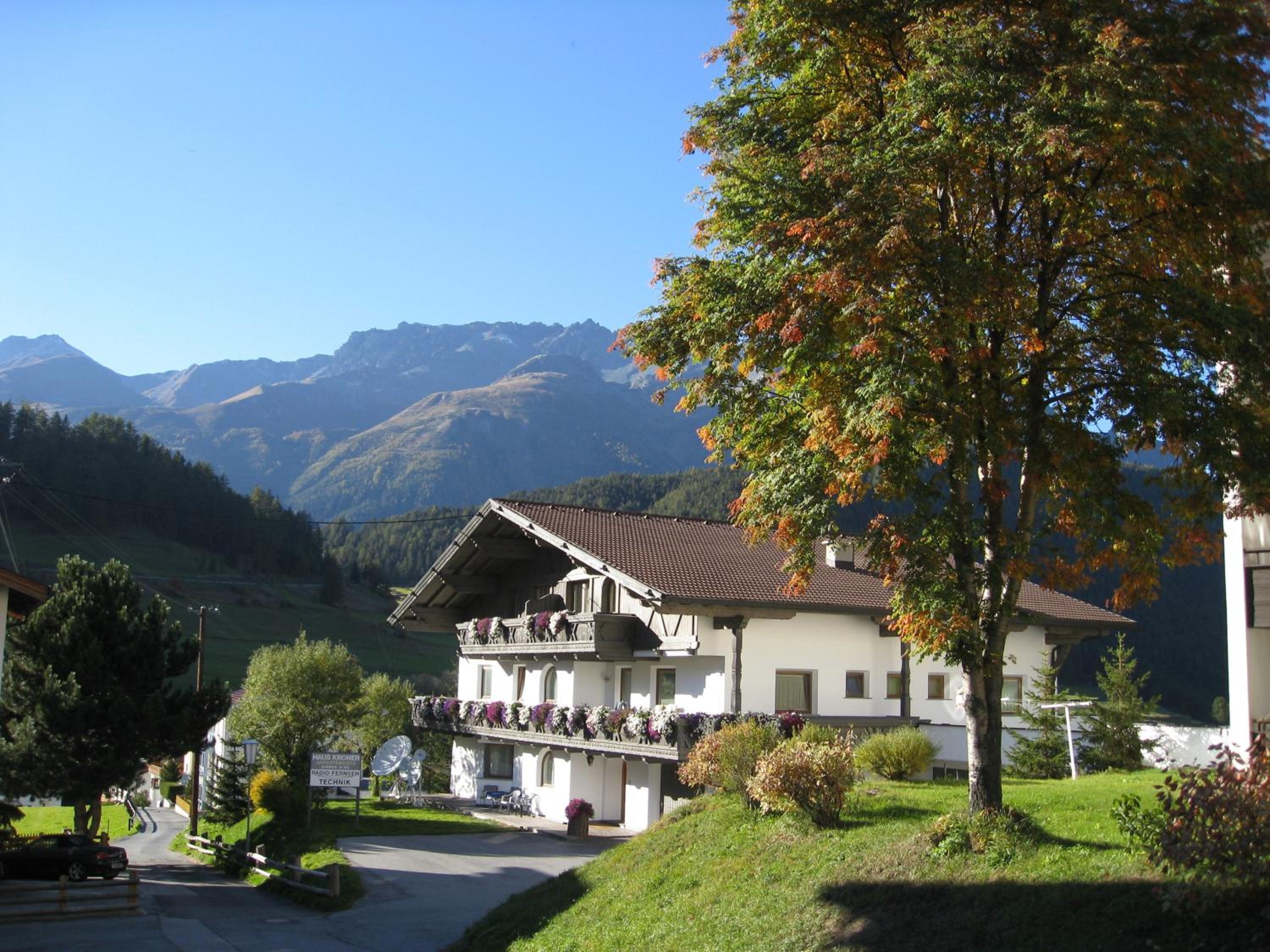 Photo 43