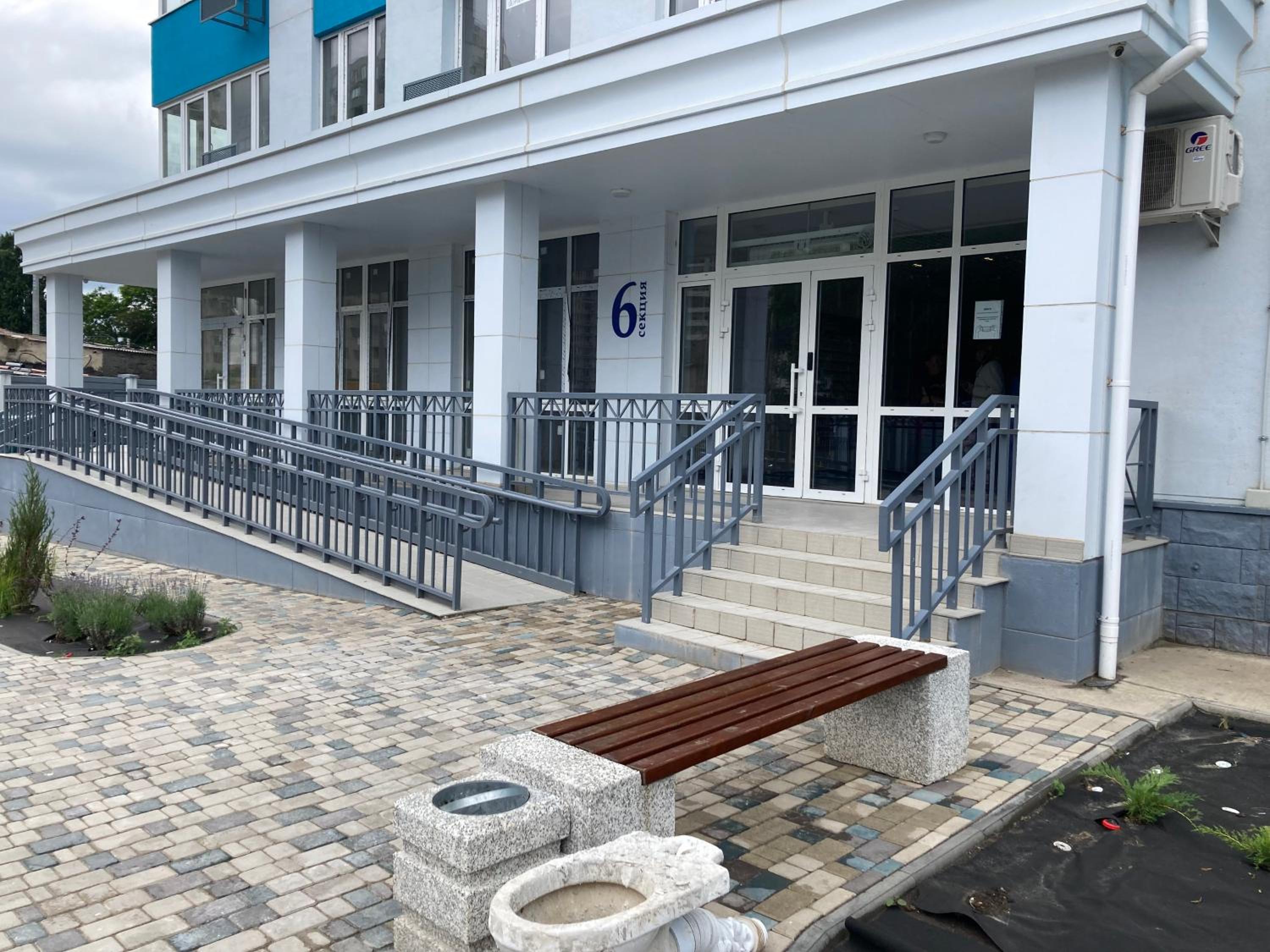 Photo 19