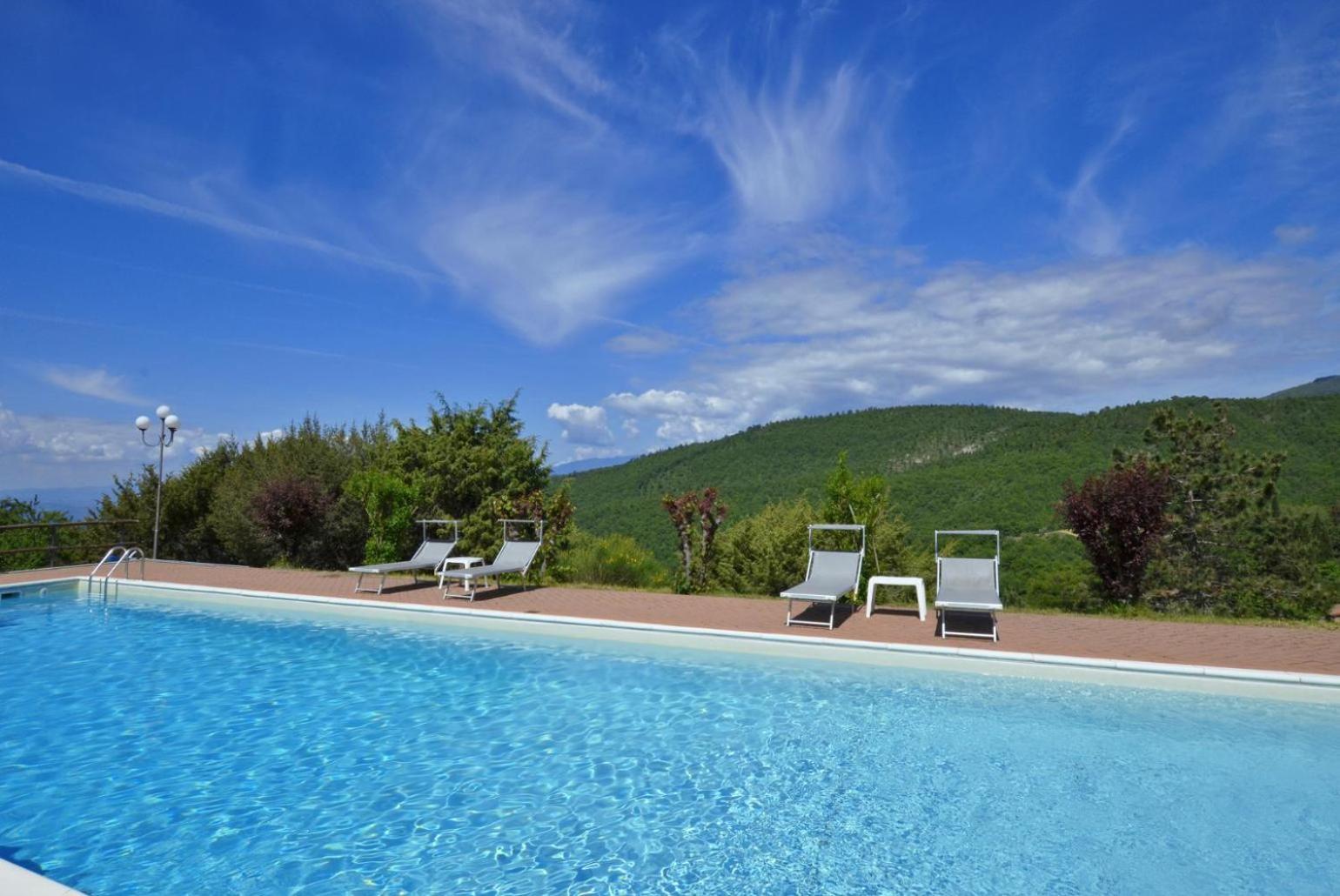 Villa Piombona view 3