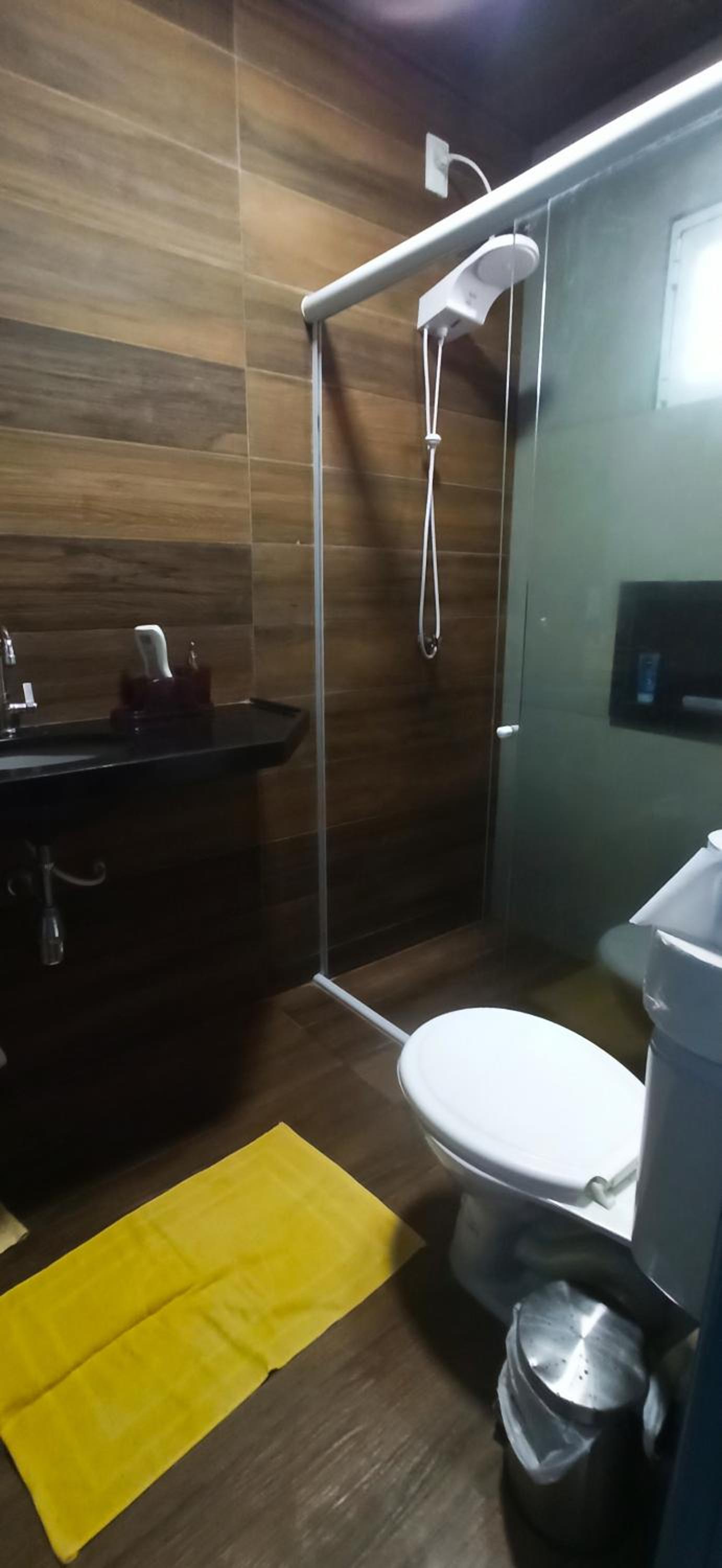 Casa duplex beira mar reformada com piscina no Peito Moça