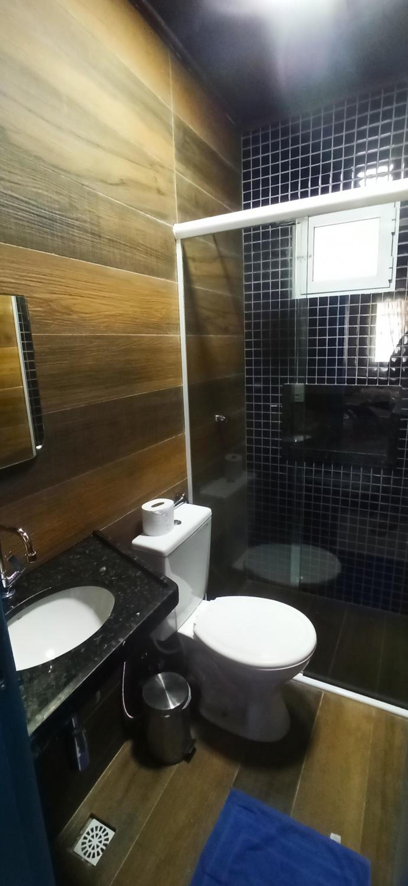 Casa duplex beira mar reformada com piscina no Peito Moça