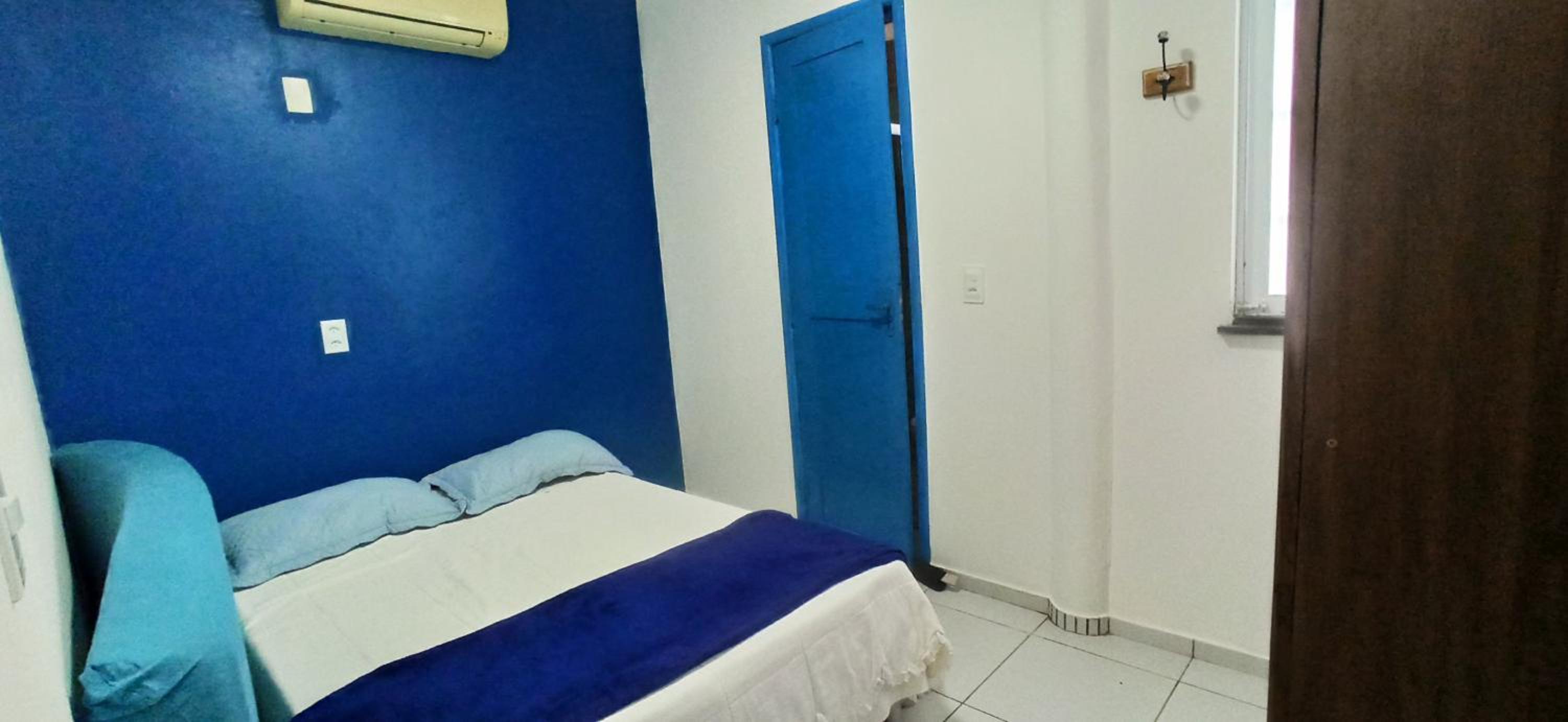 Casa duplex beira mar reformada com piscina no Peito Moça