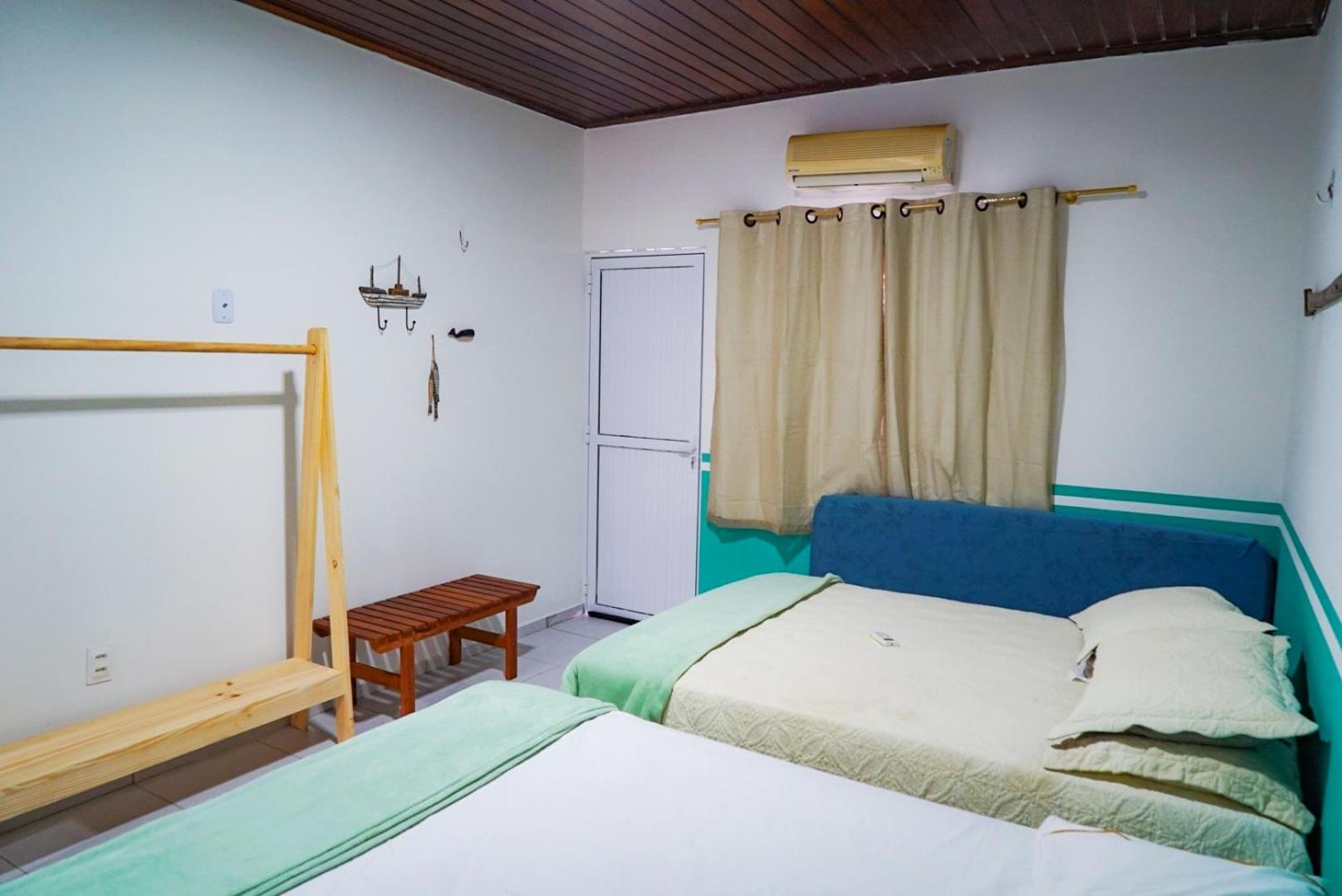 Casa duplex beira mar reformada com piscina no Peito Moça