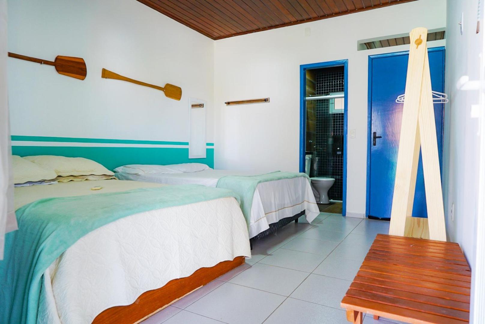 Casa duplex beira mar reformada com piscina no Peito Moça