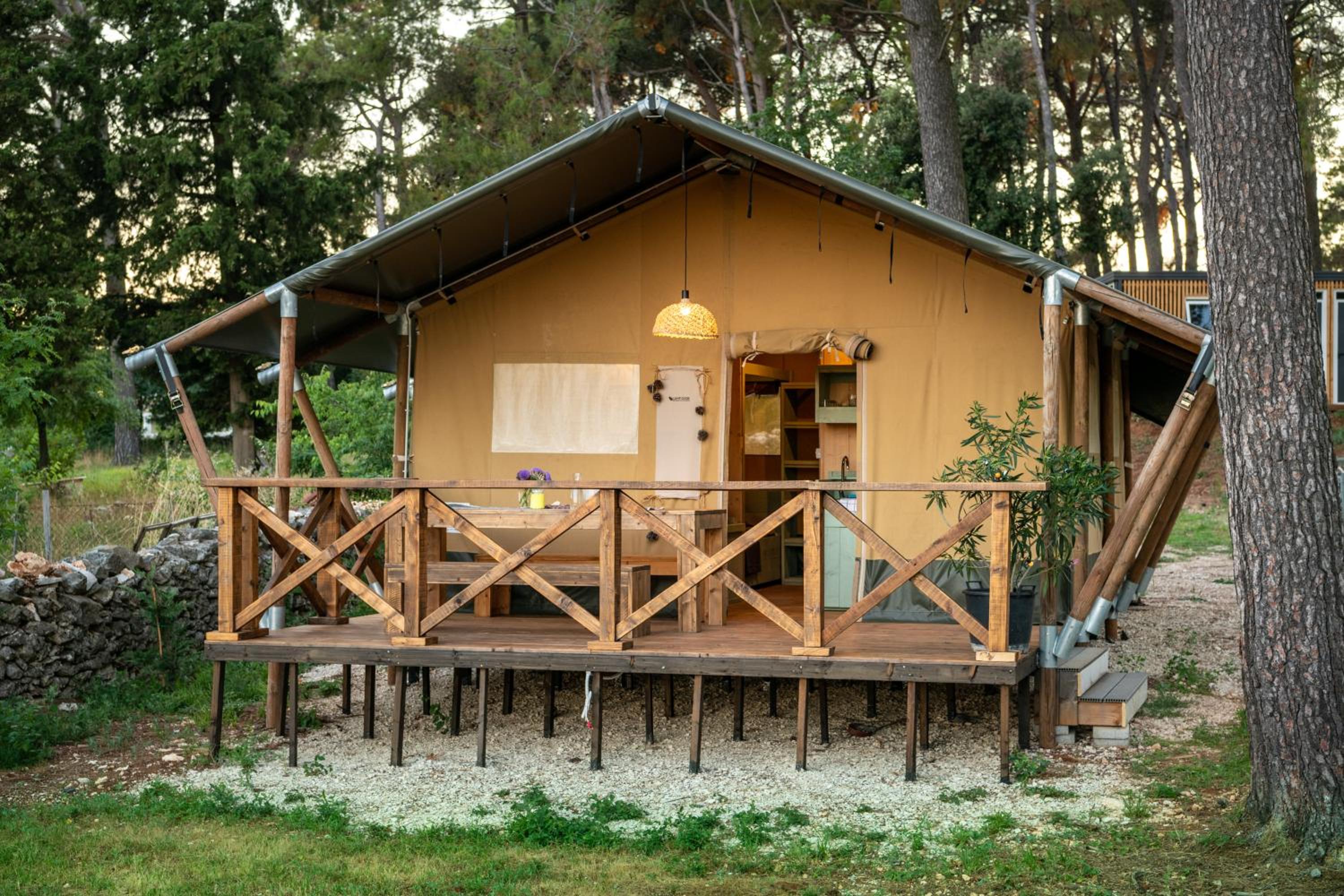 Glamping tent Bor view 2