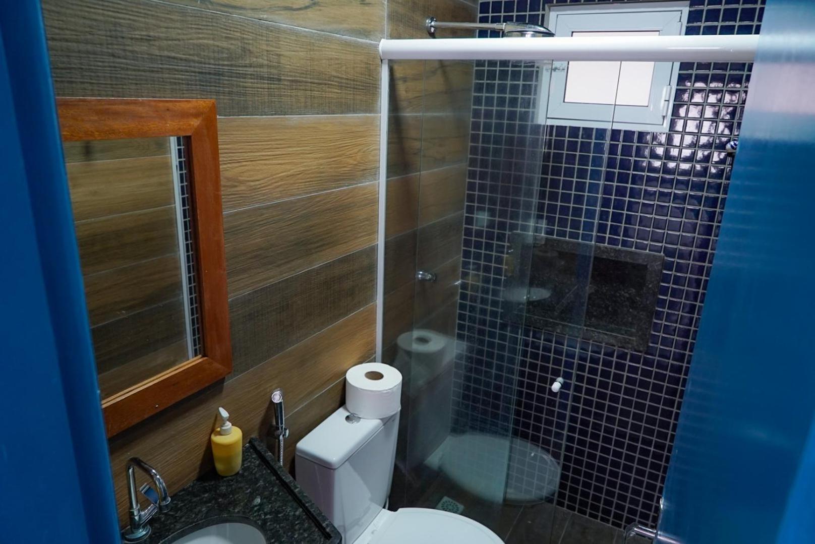 Casa duplex beira mar reformada com piscina no Peito Moça