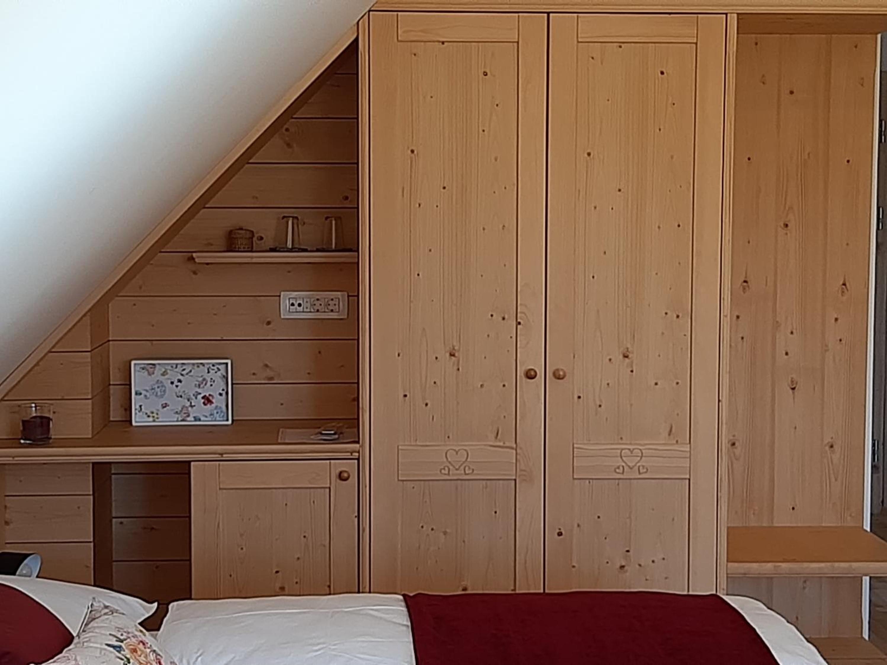 Rooms & Wine Lilek view 2