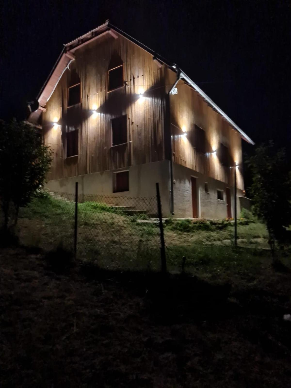 Photo 27
