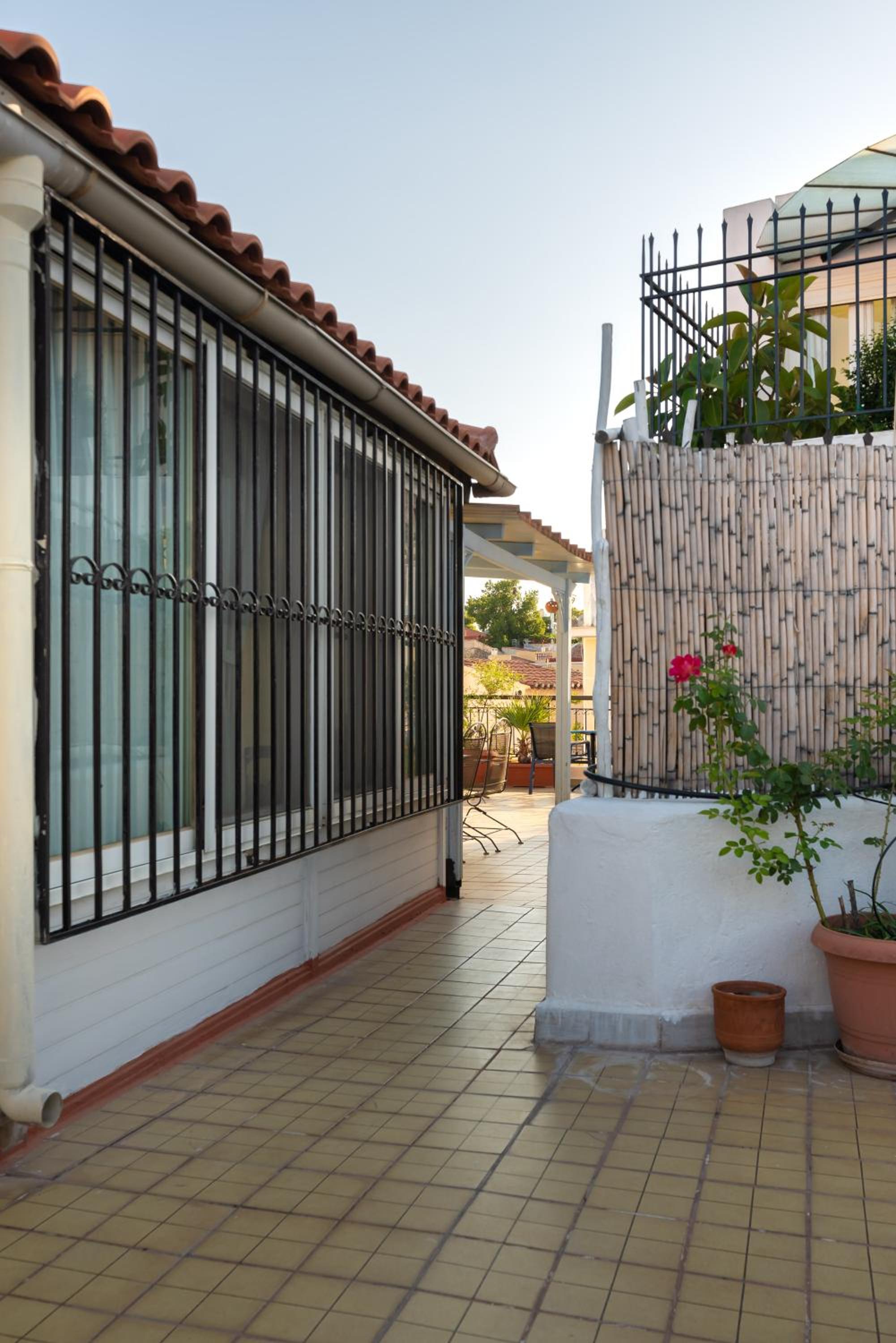ViLLA127
