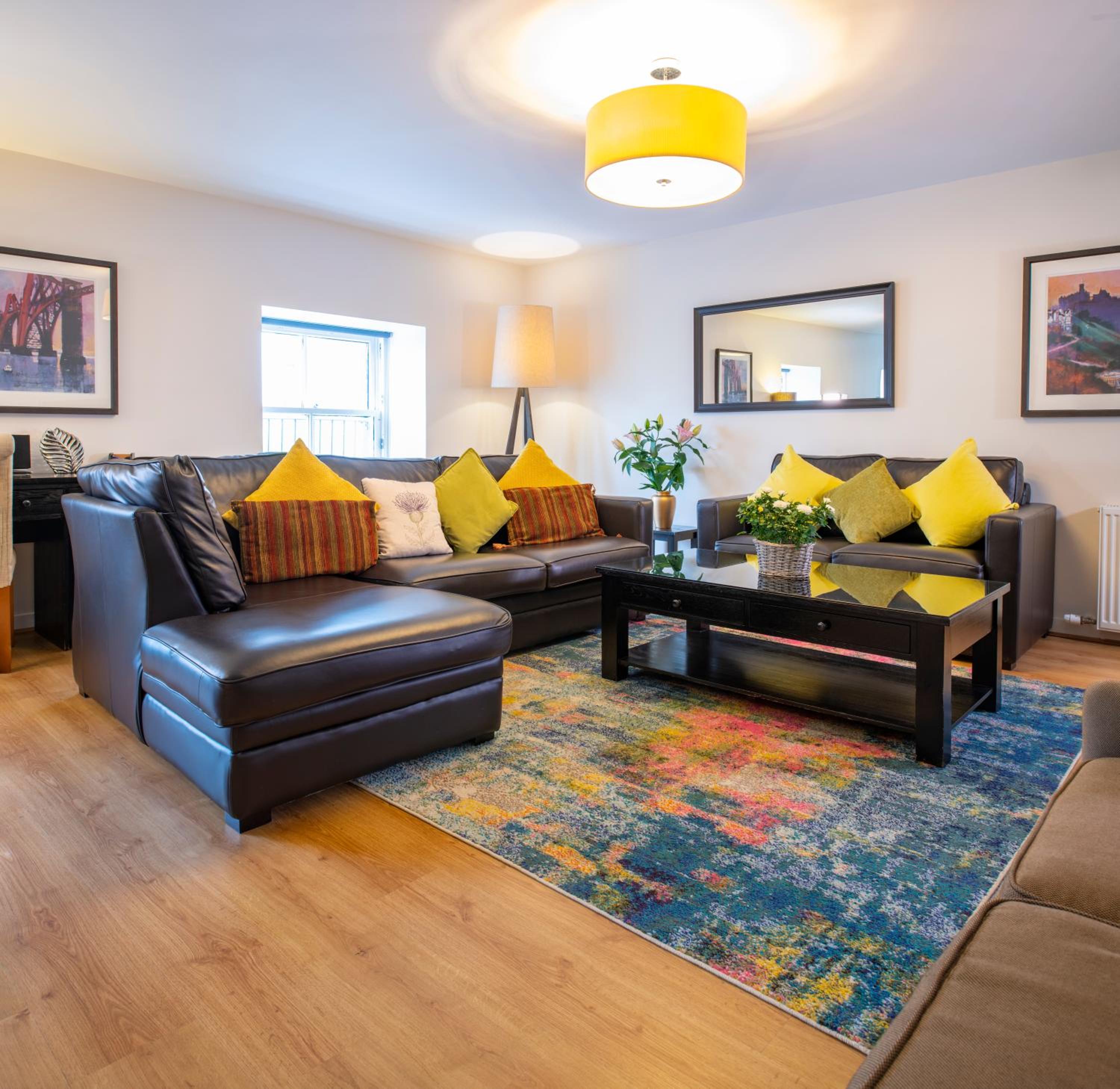 Inverness City Suites