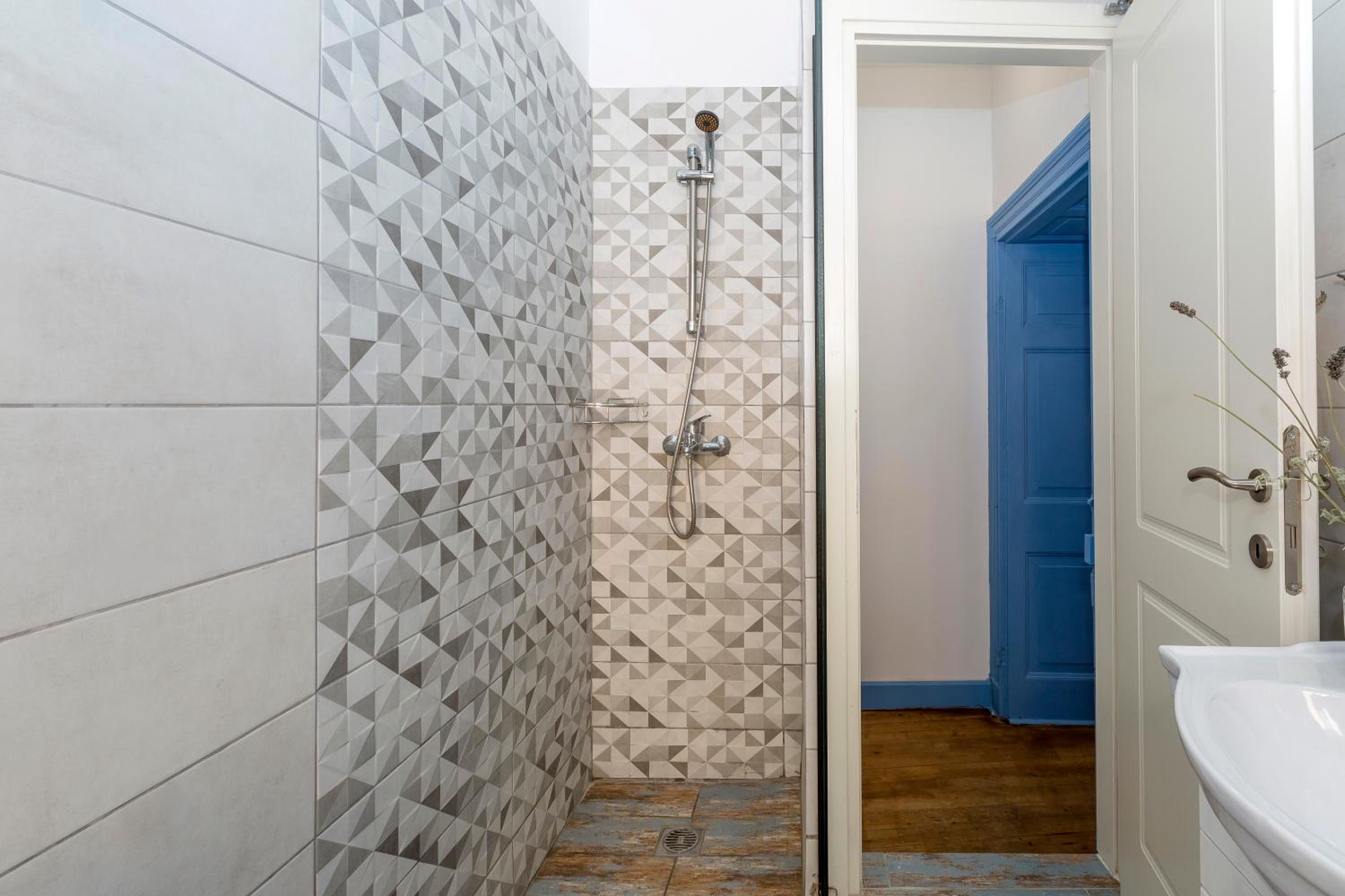 VAP Suites