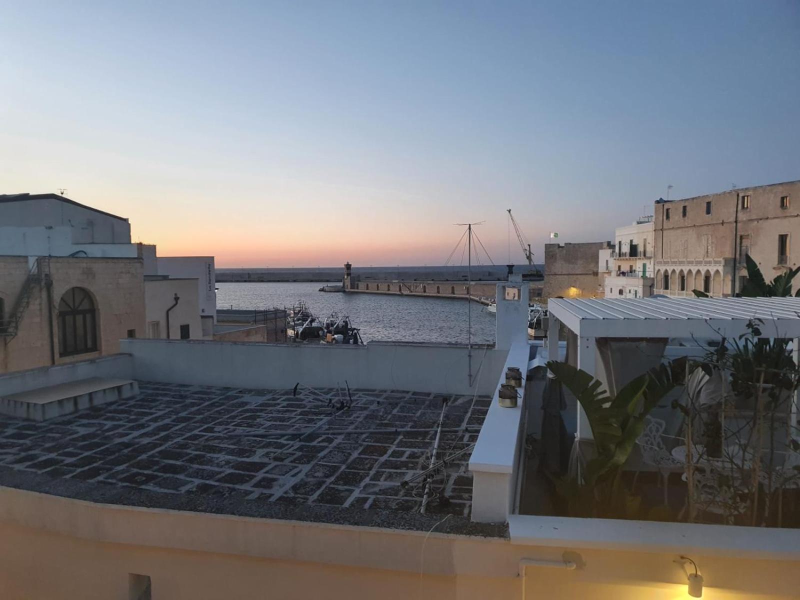 Palazzo Cacace view 2