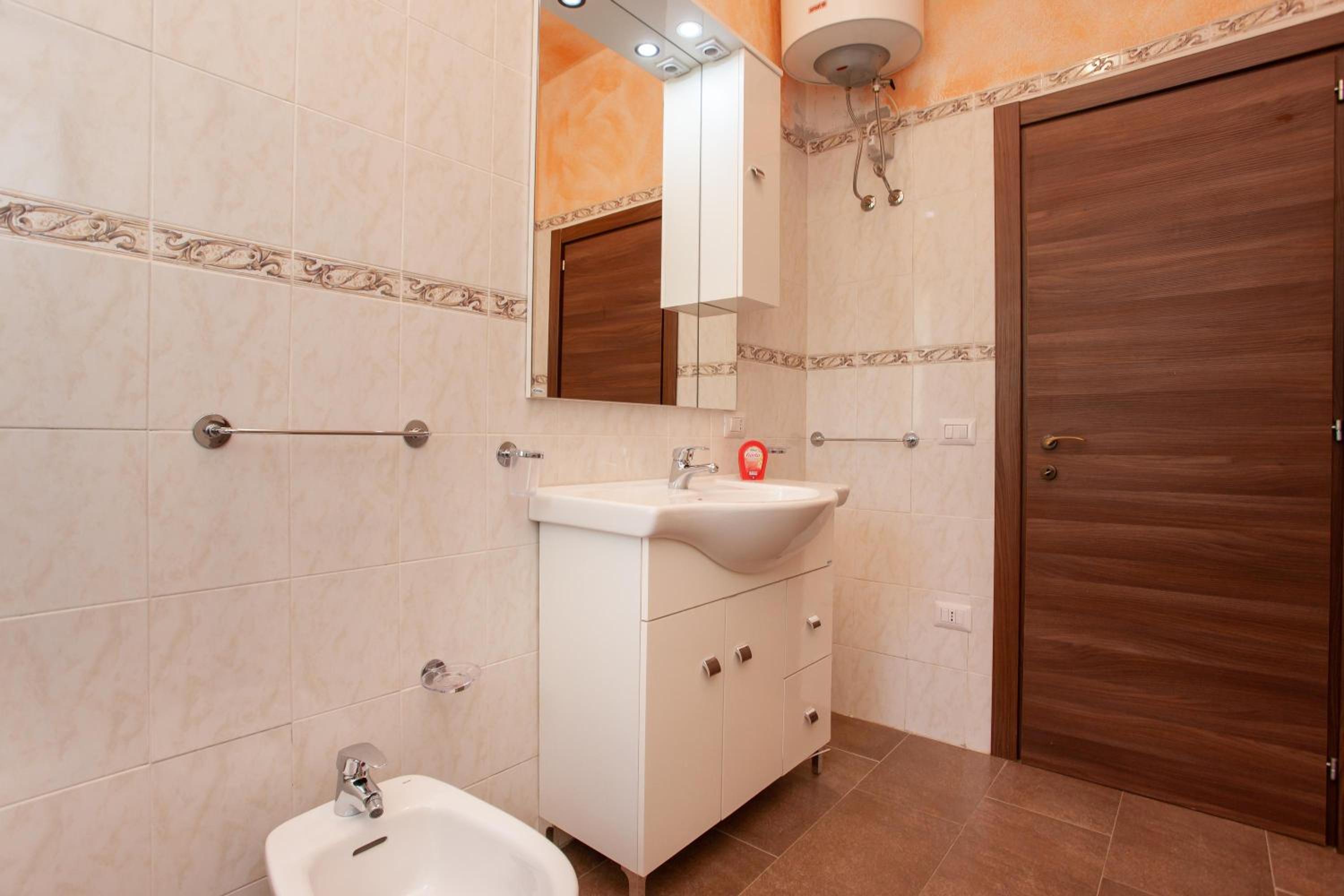 Appartamento immerso nel verde view 4