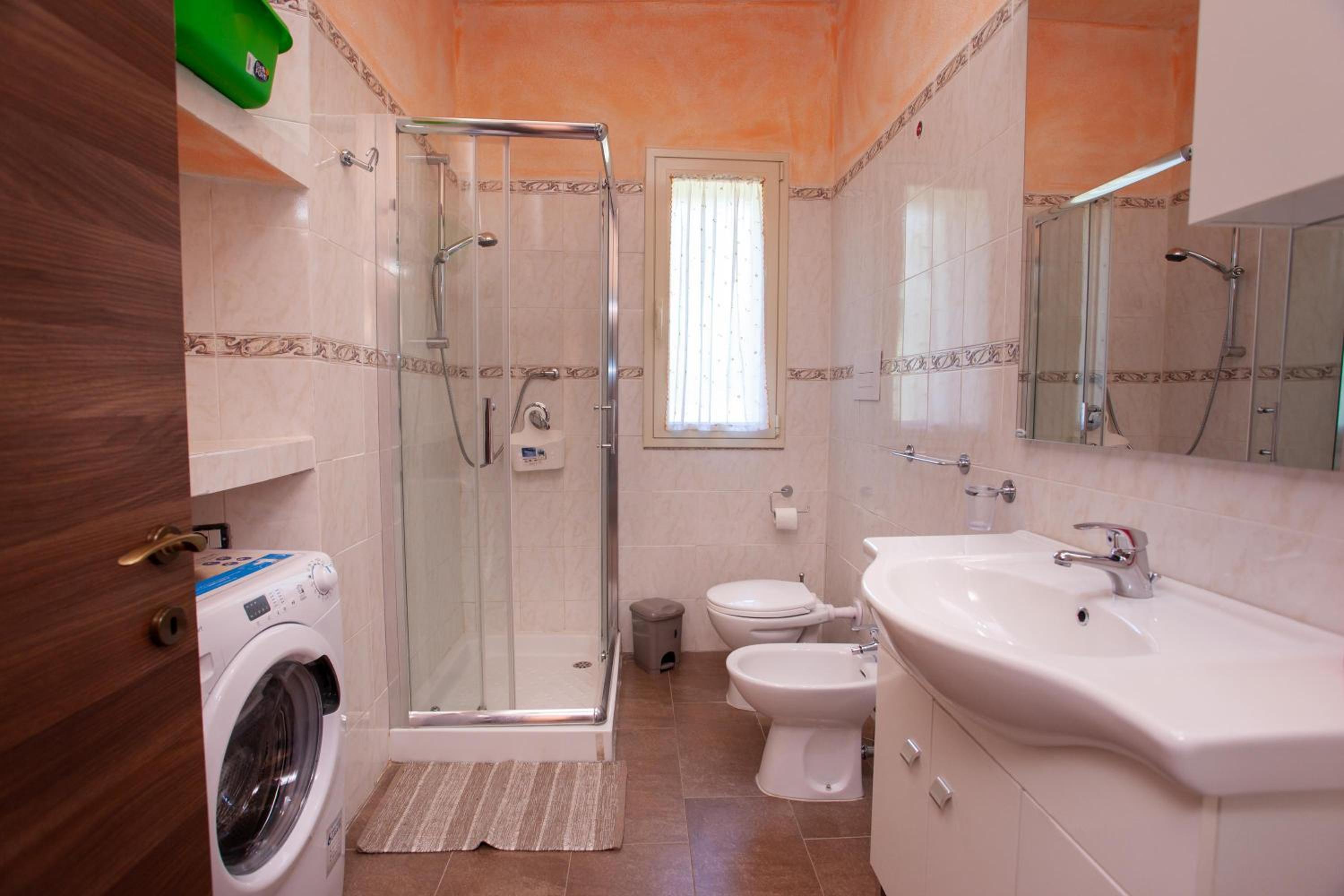 Appartamento immerso nel verde view 2