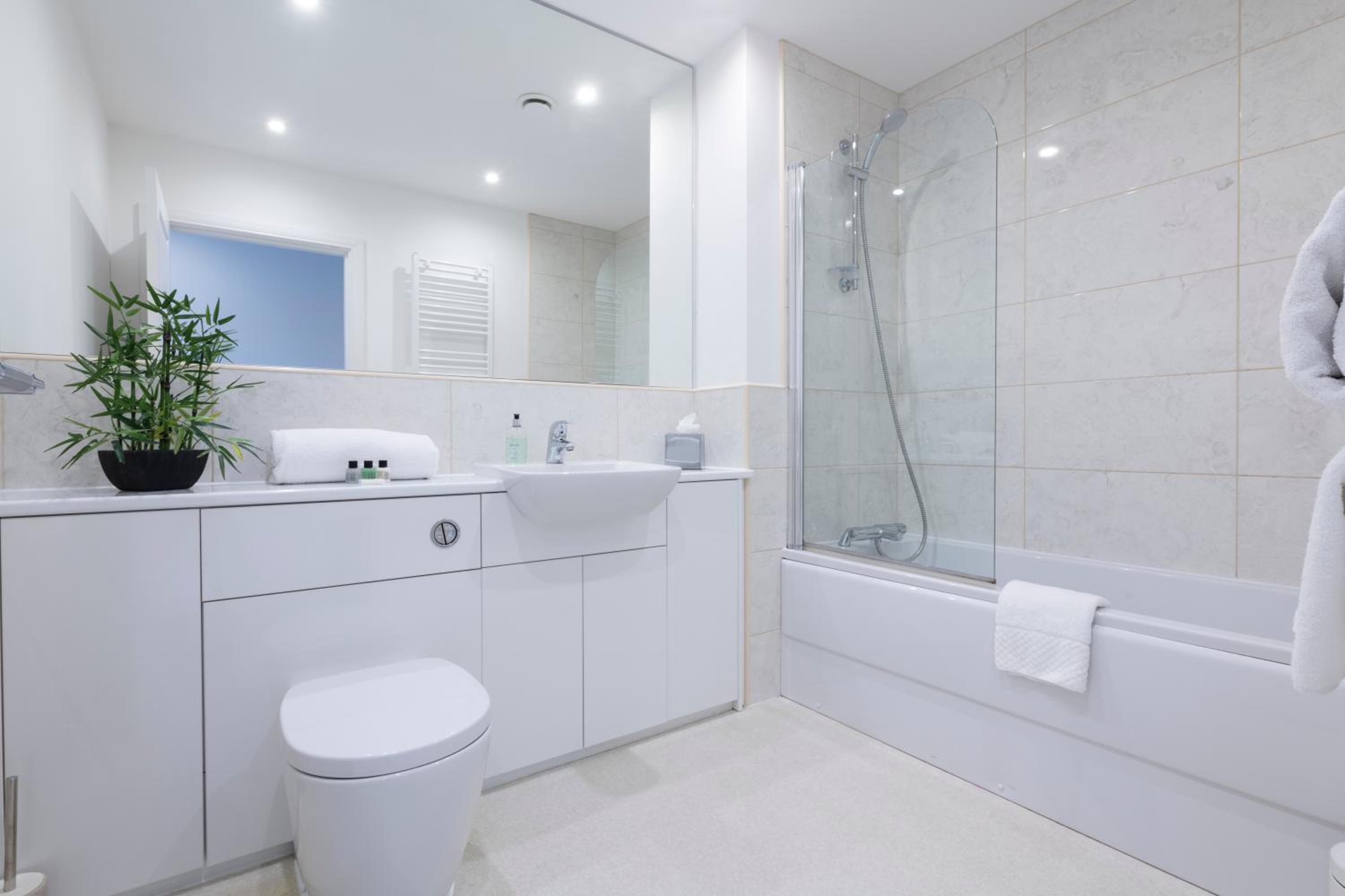 Inverness City Suites