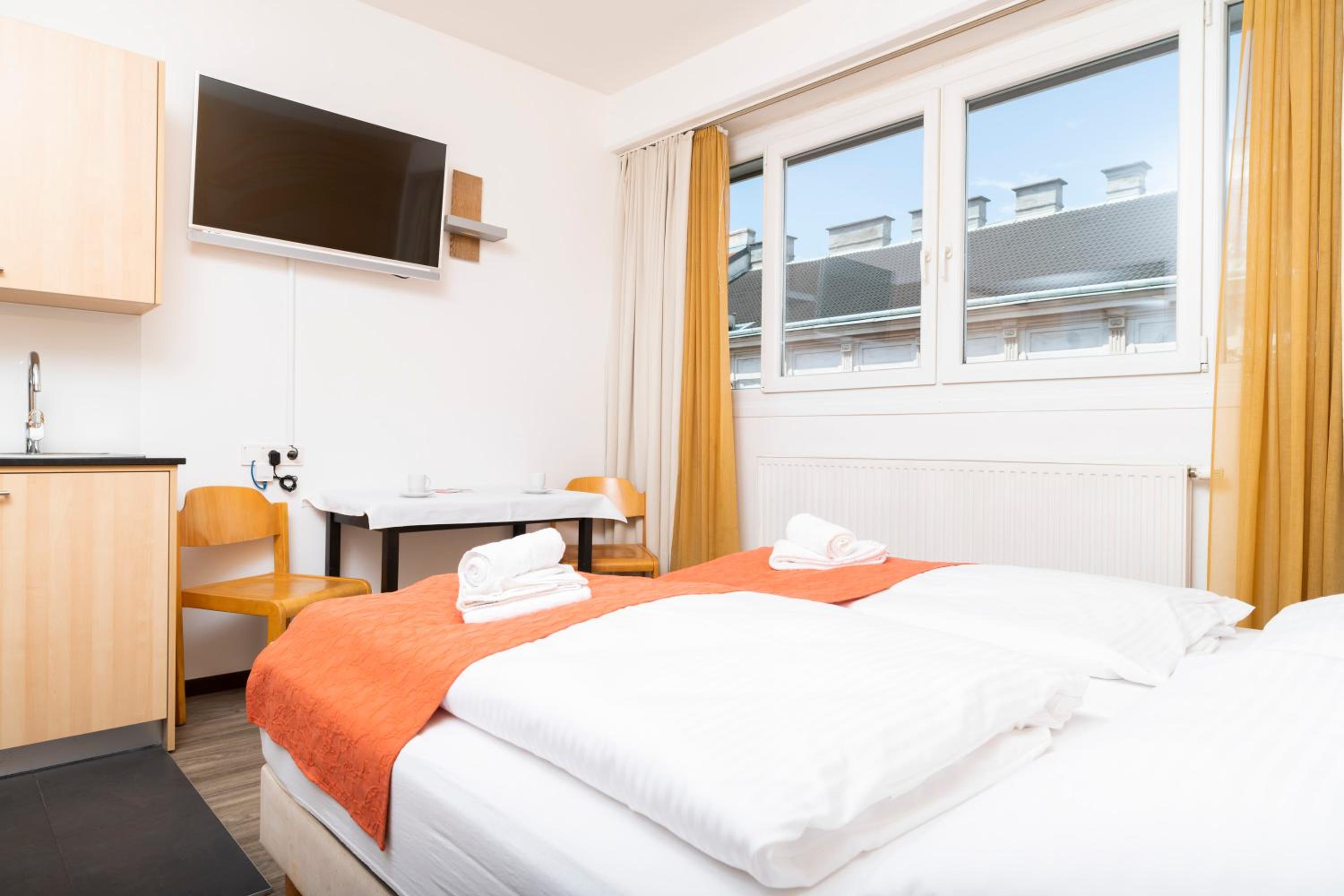 Apartments Favoriten