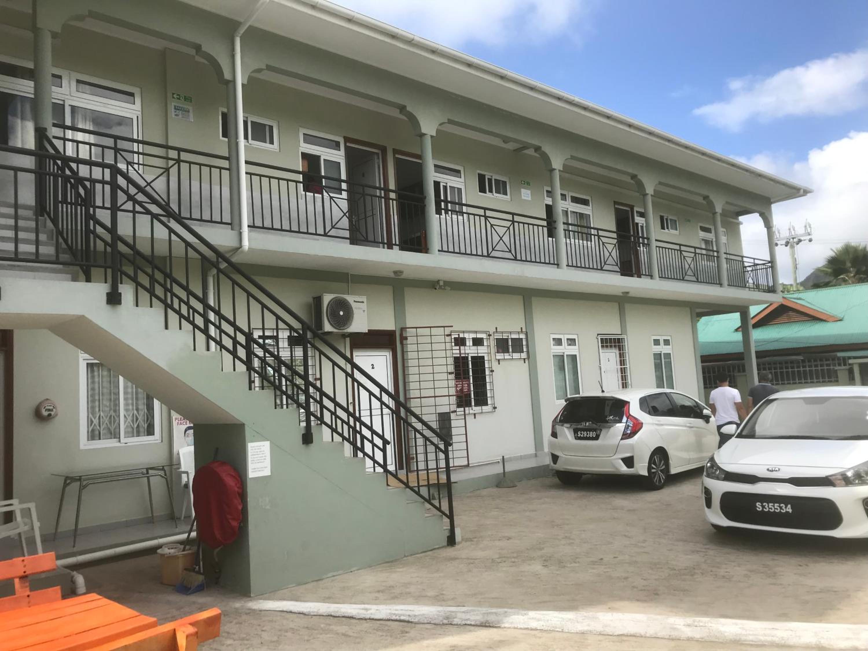 Royale Self Catering Apartments photo 4