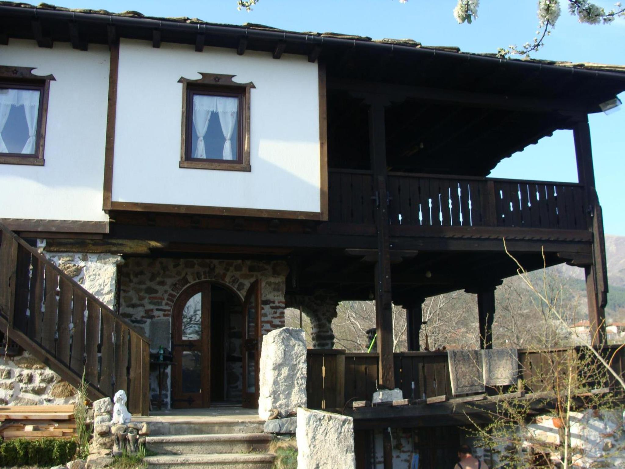 Старата къща / село Тъжа
