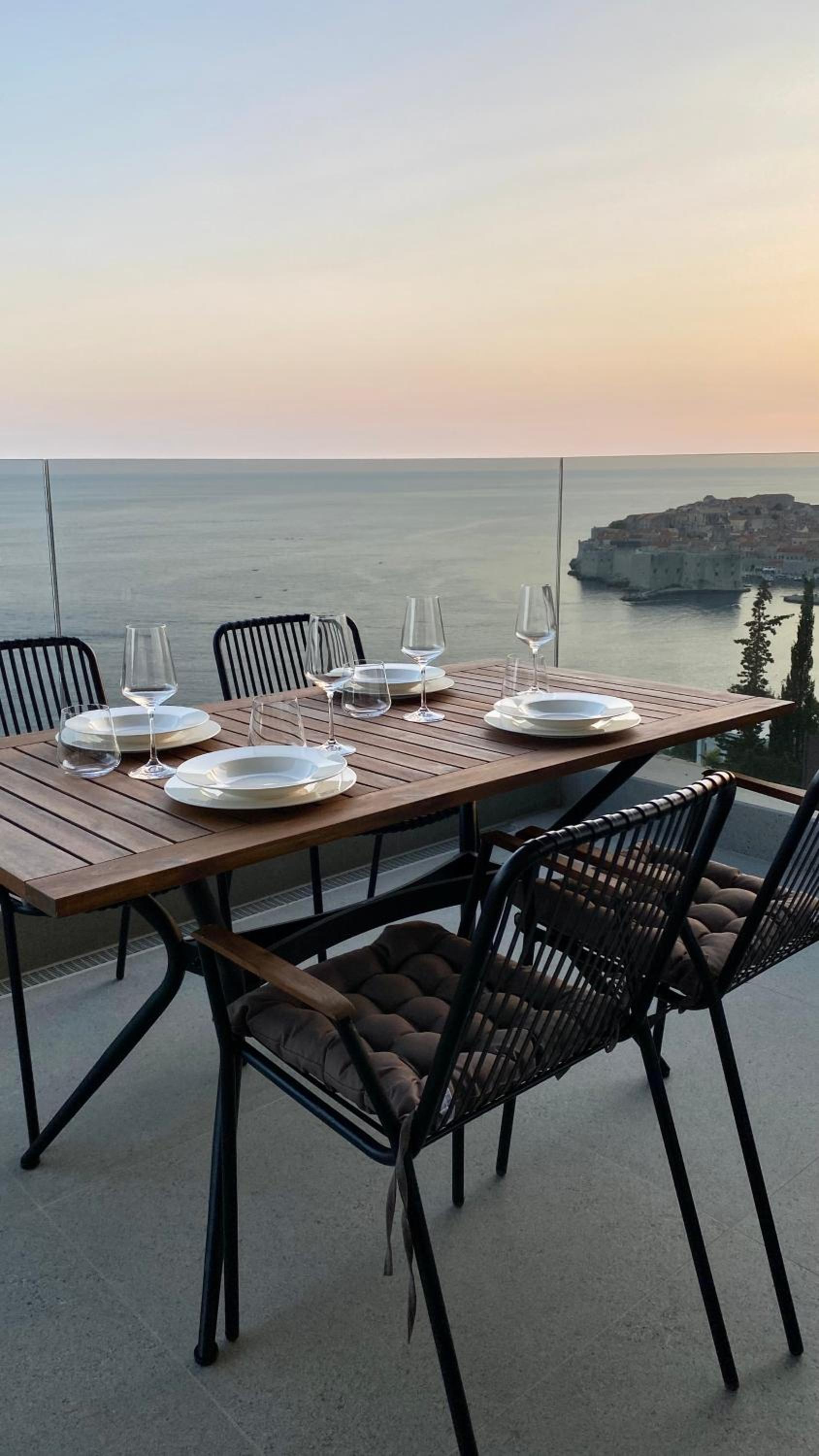 New&Luxury Apartment with an Outstanding View - Bombii Blue