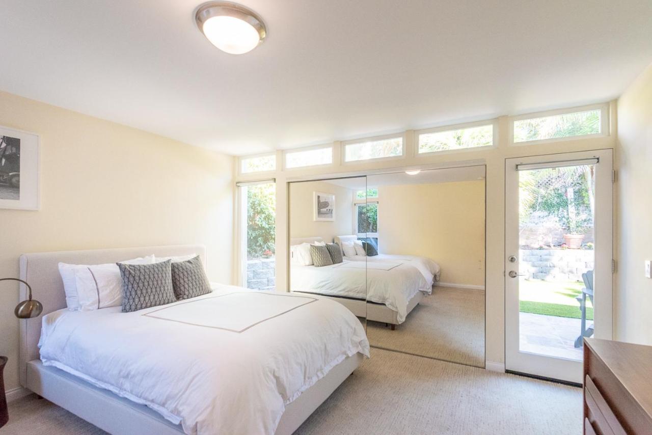 Beach Resort Home with Ocean Views Jacuzzi & Sauna! view 4