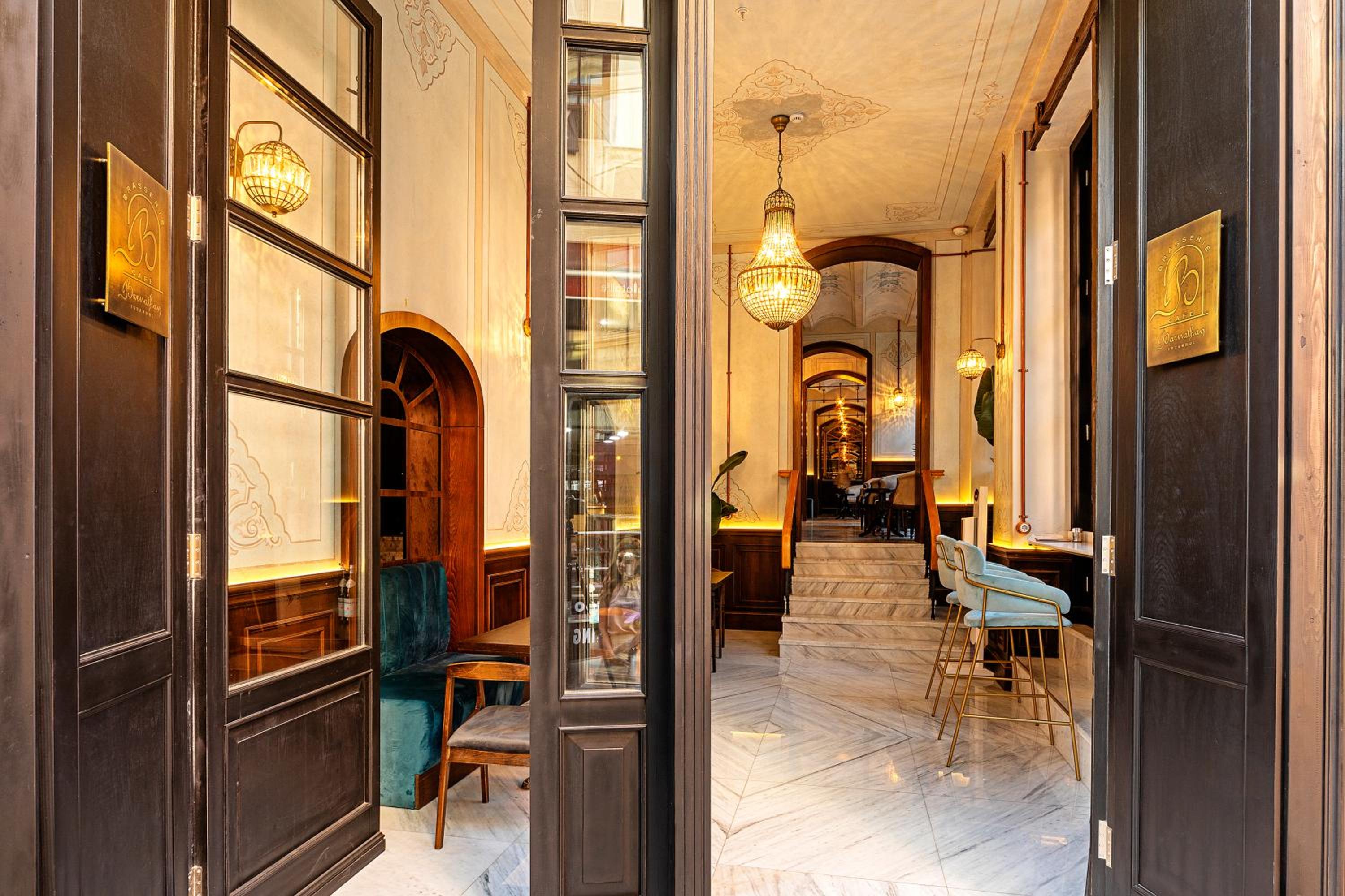 Meroddi Barnathan Hotel - Image 79