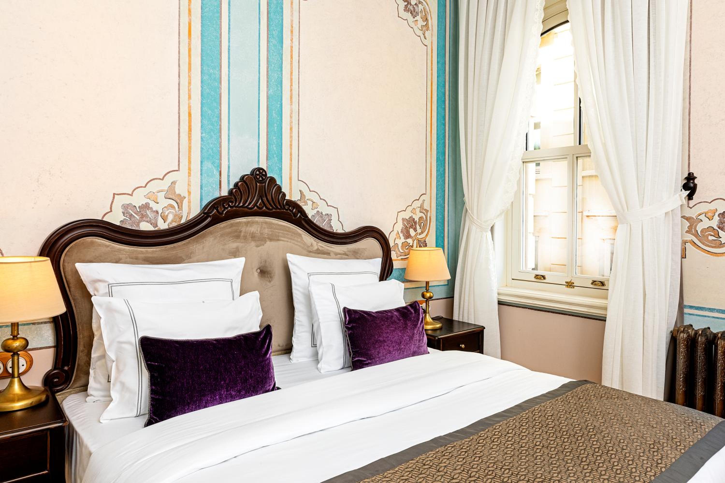 Meroddi Barnathan Hotel - Image 33