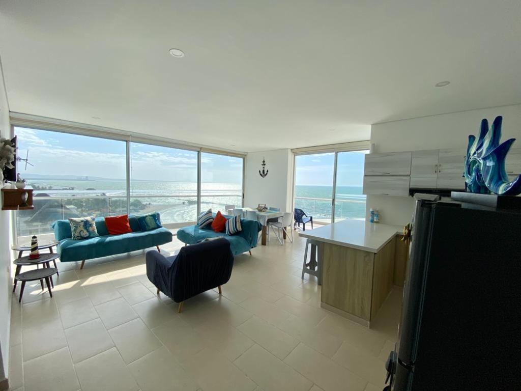 Magico Apartamento Frente al Mar 3 Habitaciones FB73 view 2