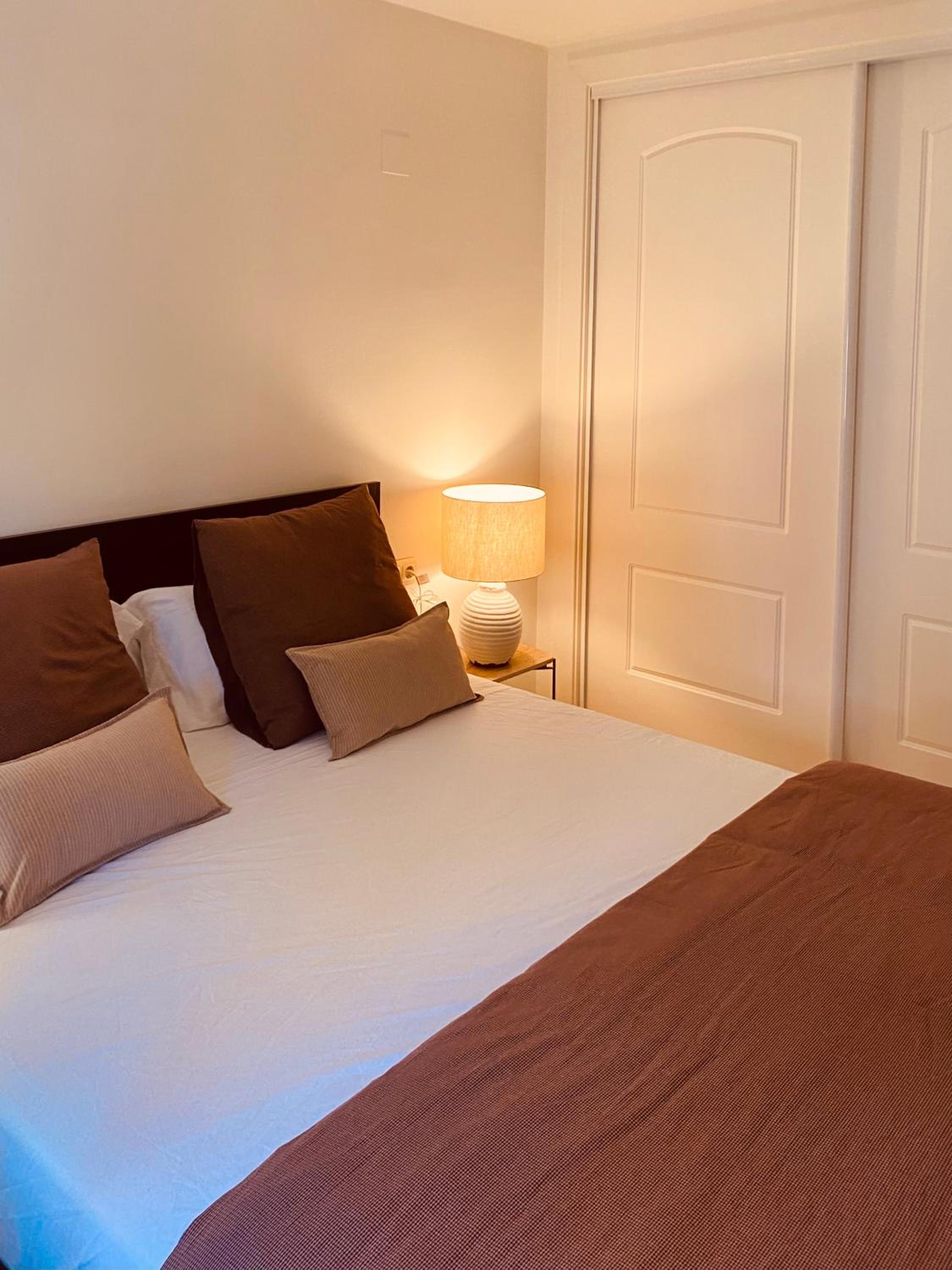 Lagos de Santa María Luxury Apartment Isabel